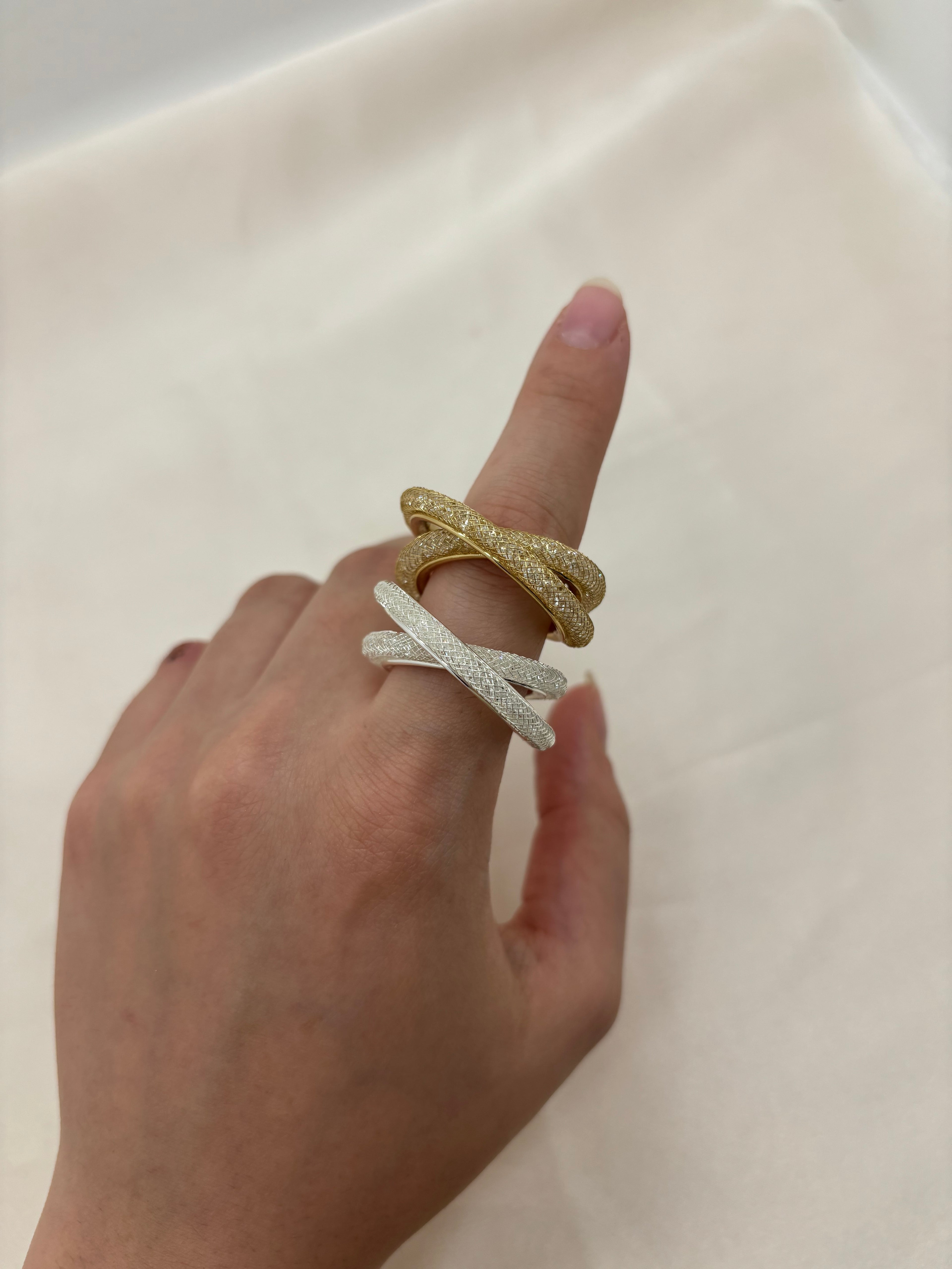 Orbit Ring