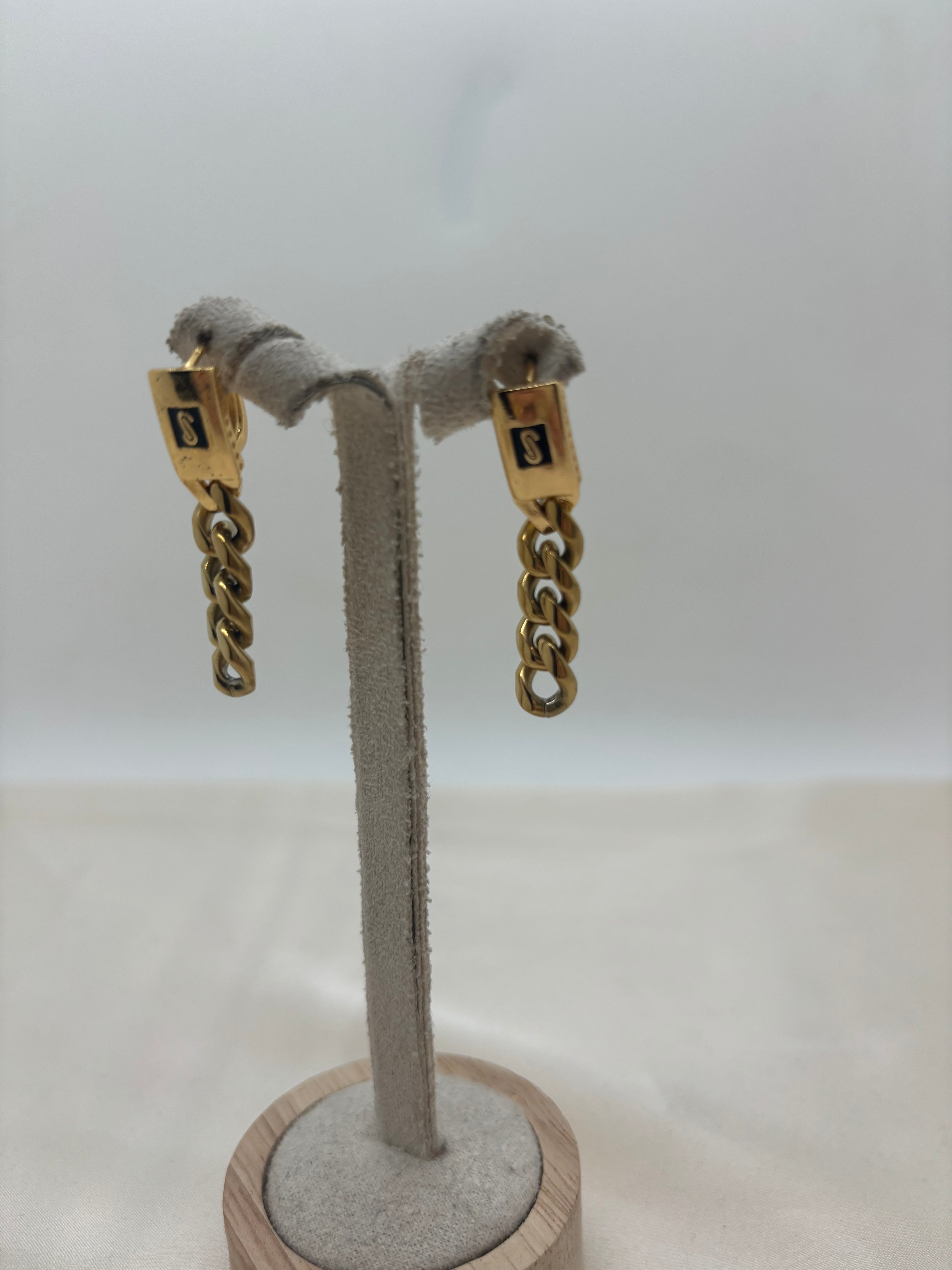 Earrings 8