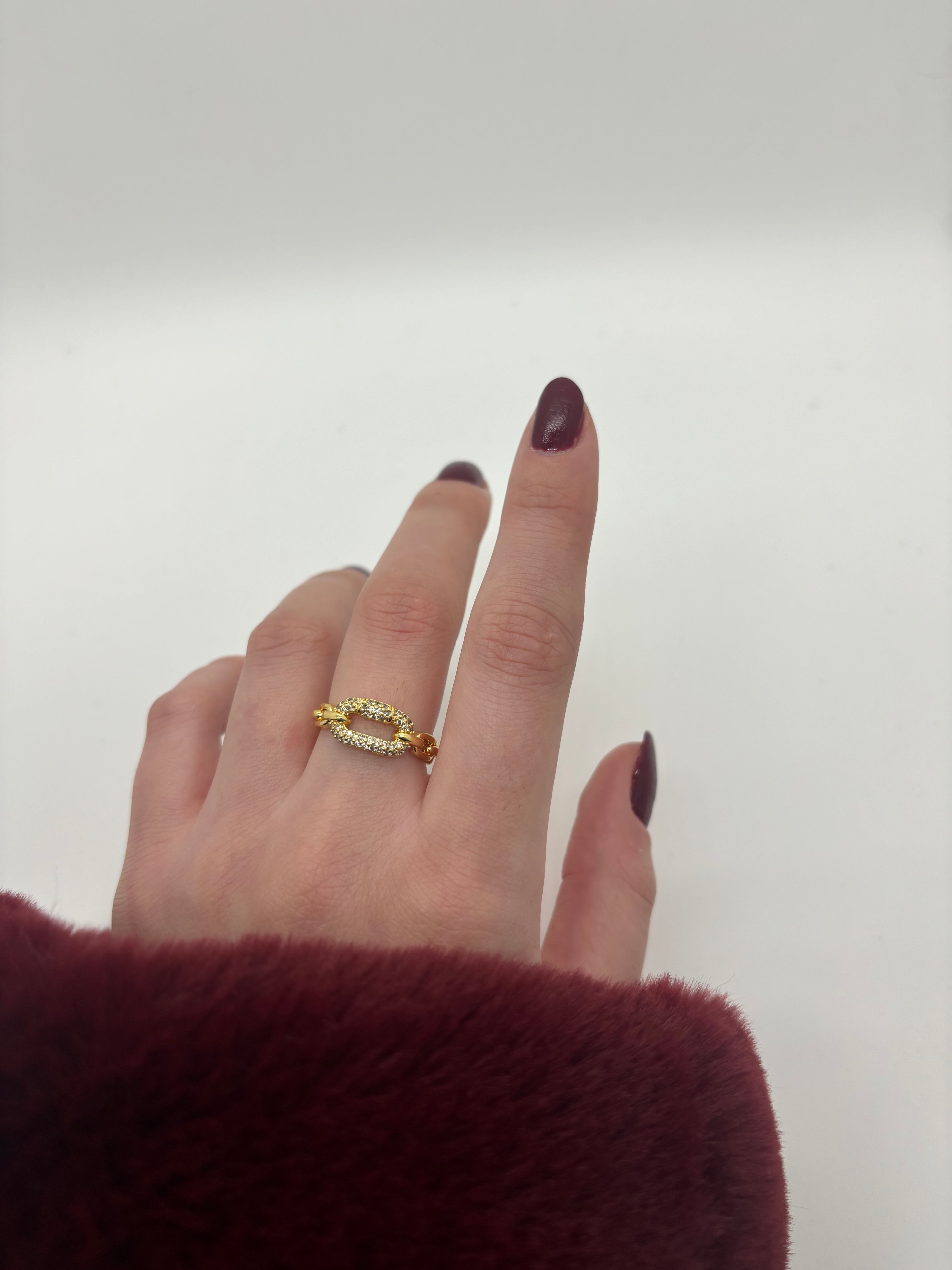 chain zircon ring