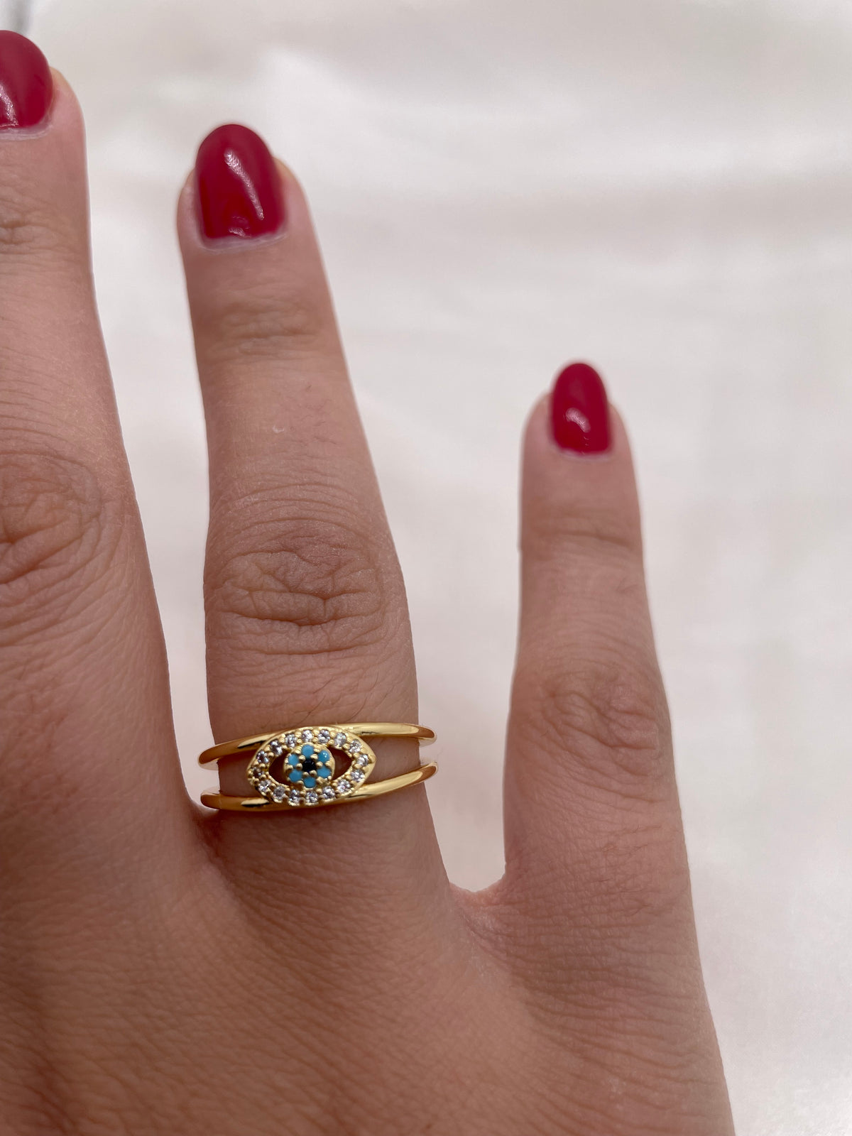 Eye Ring 77