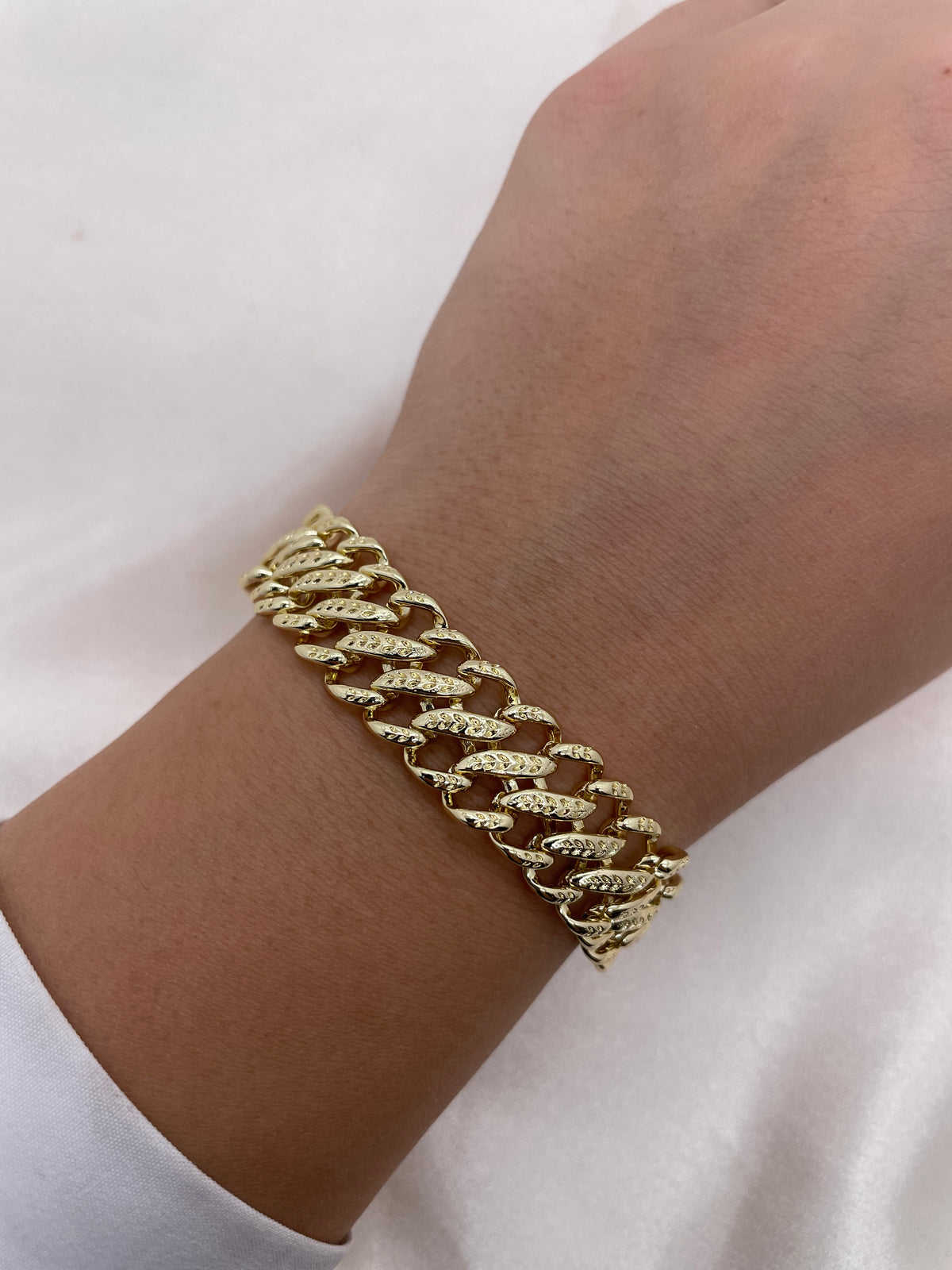 X1 Bracelet