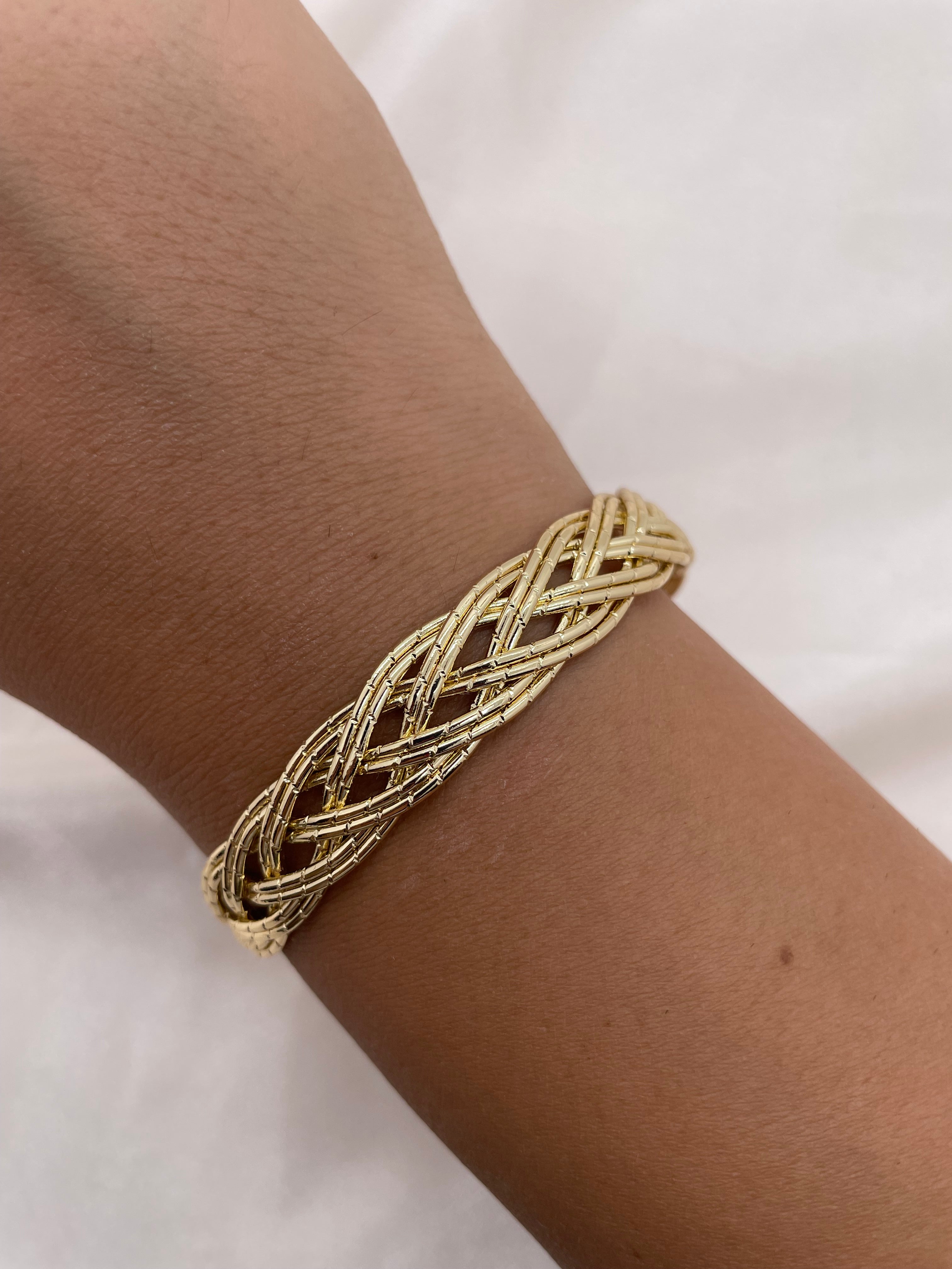 Pure Bangle