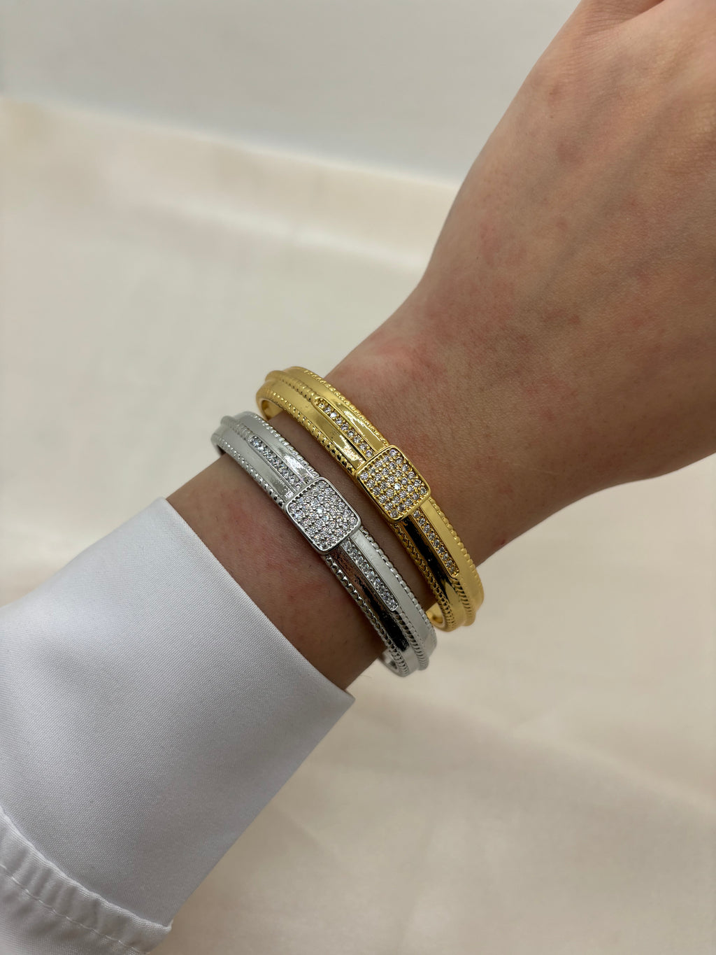 Rectangle with zircon bangle