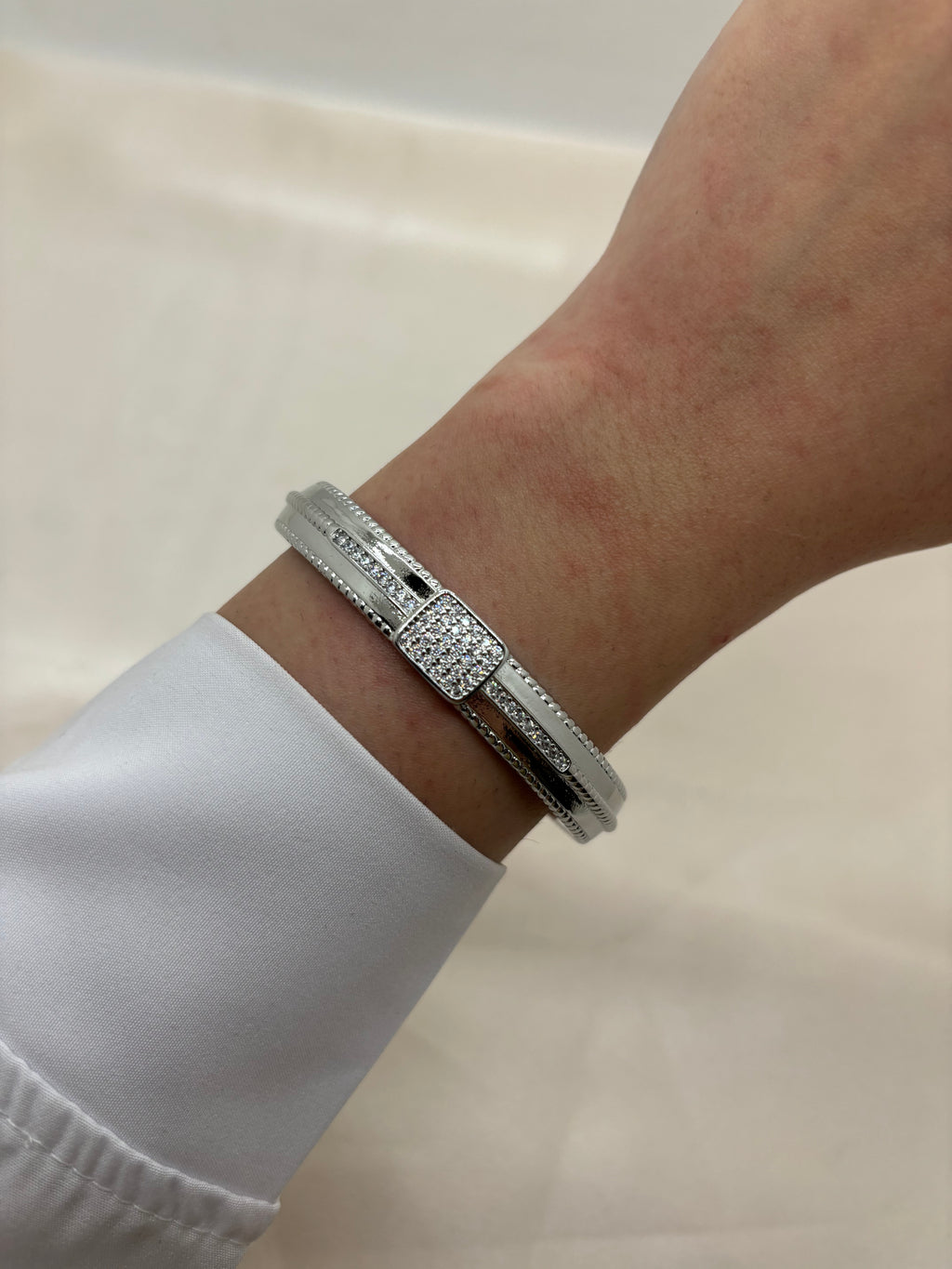 Rectangle with zircon bangle
