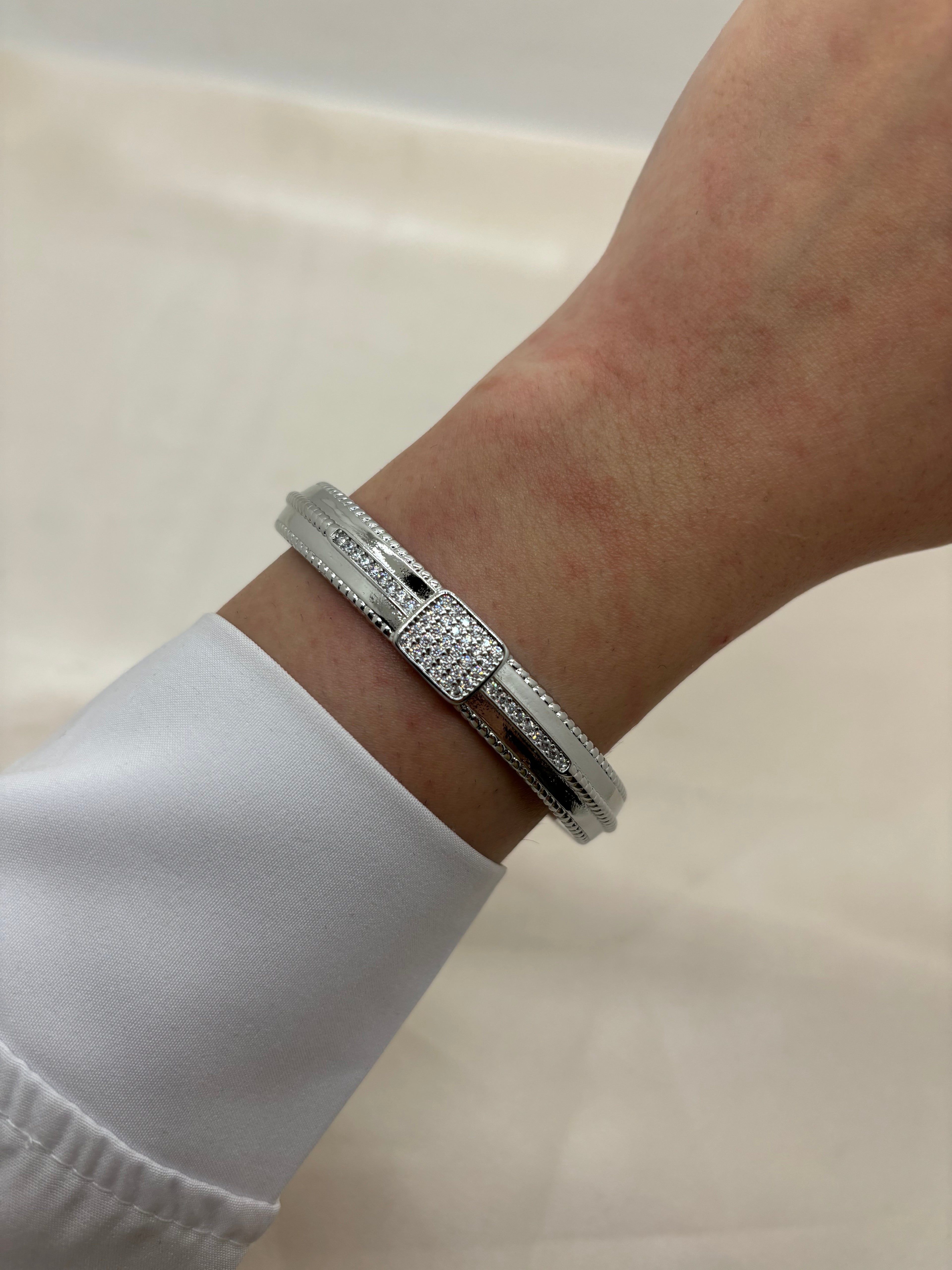Rectangle with zircon bangle