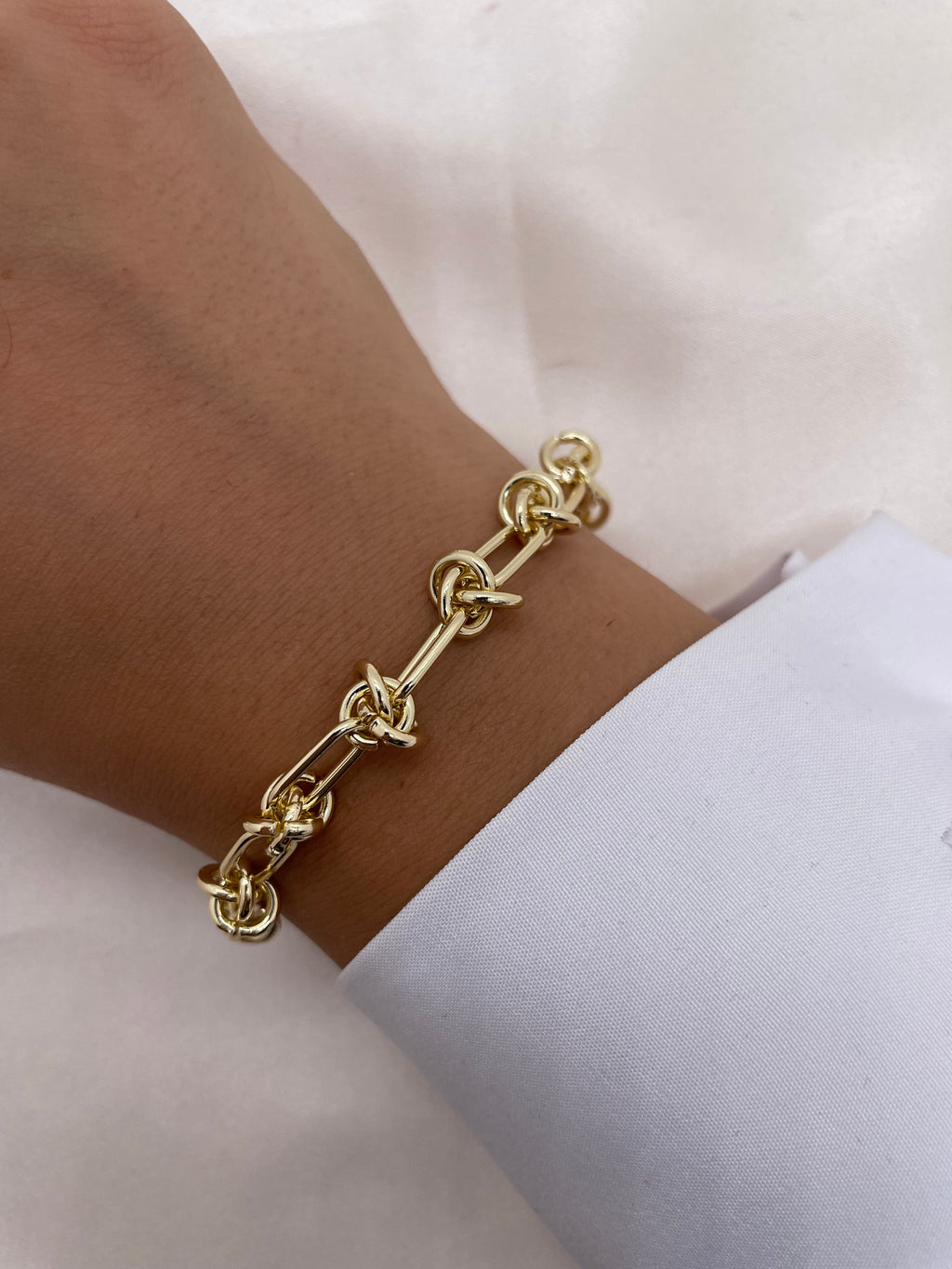 Knot Bracelet