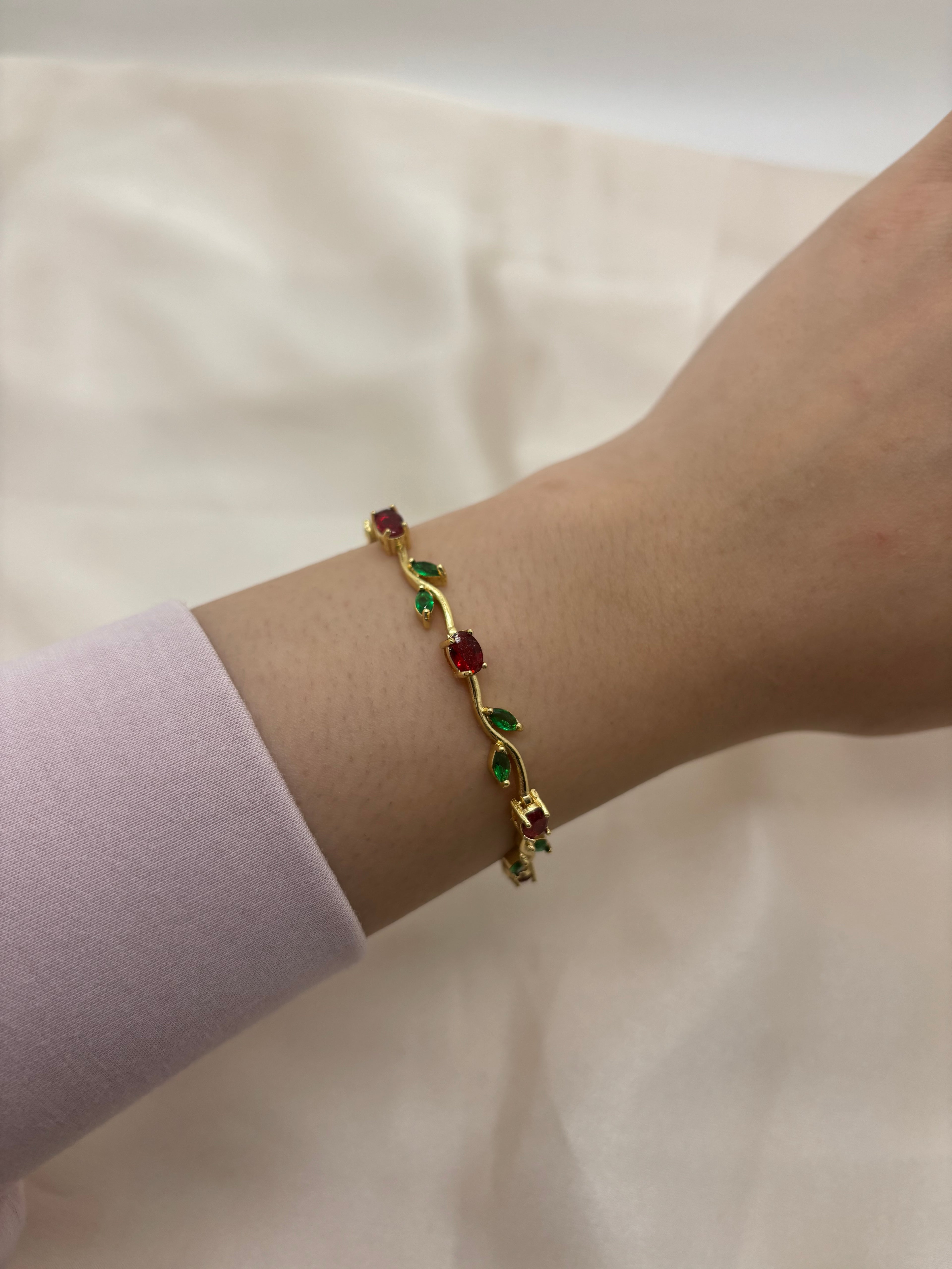Tulip bracelet