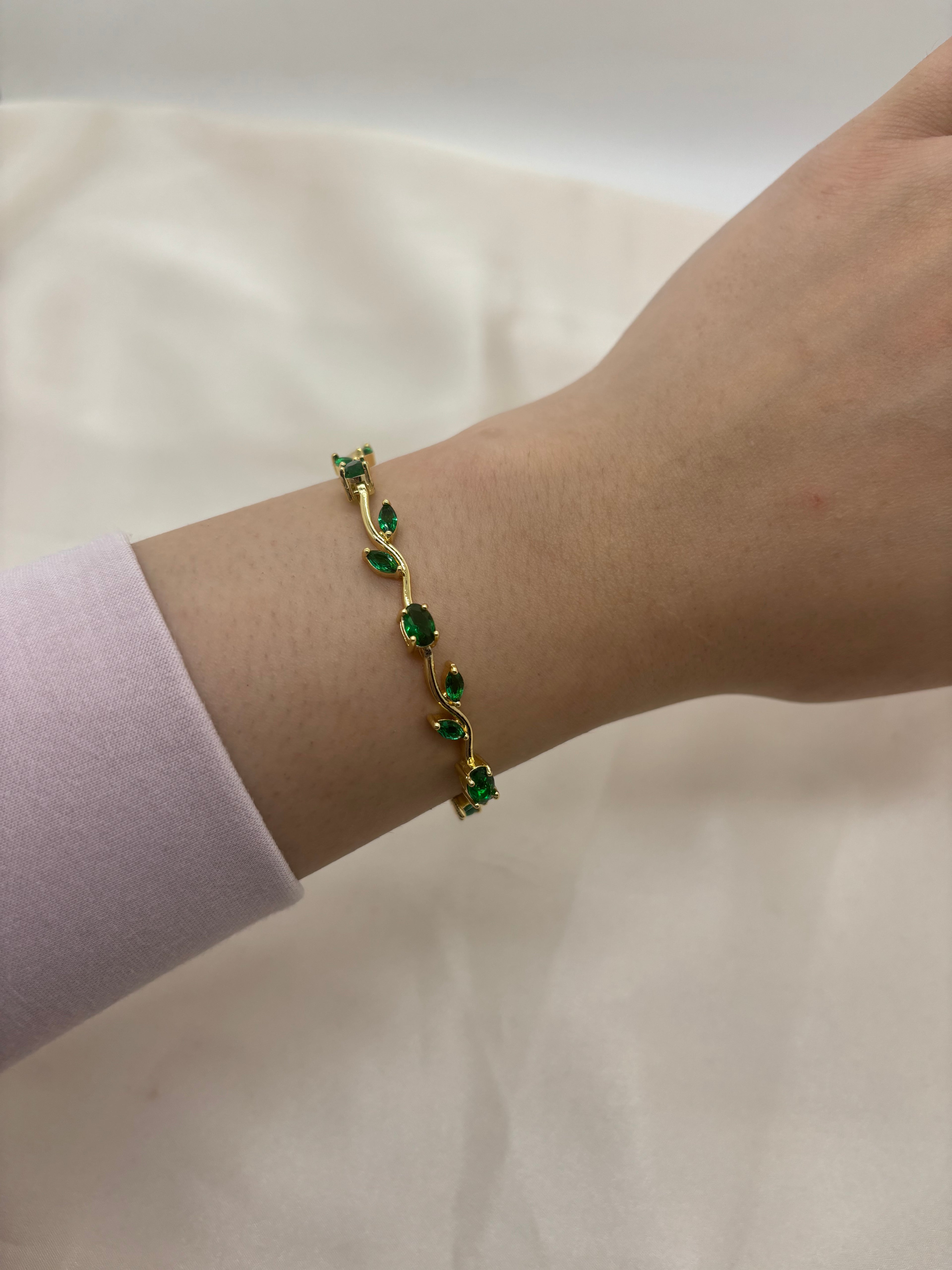 Tulip bracelet