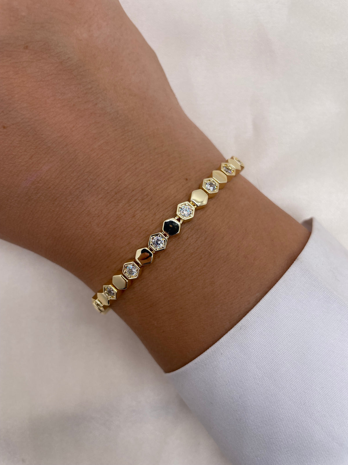 Bee with zircon Bracelet
