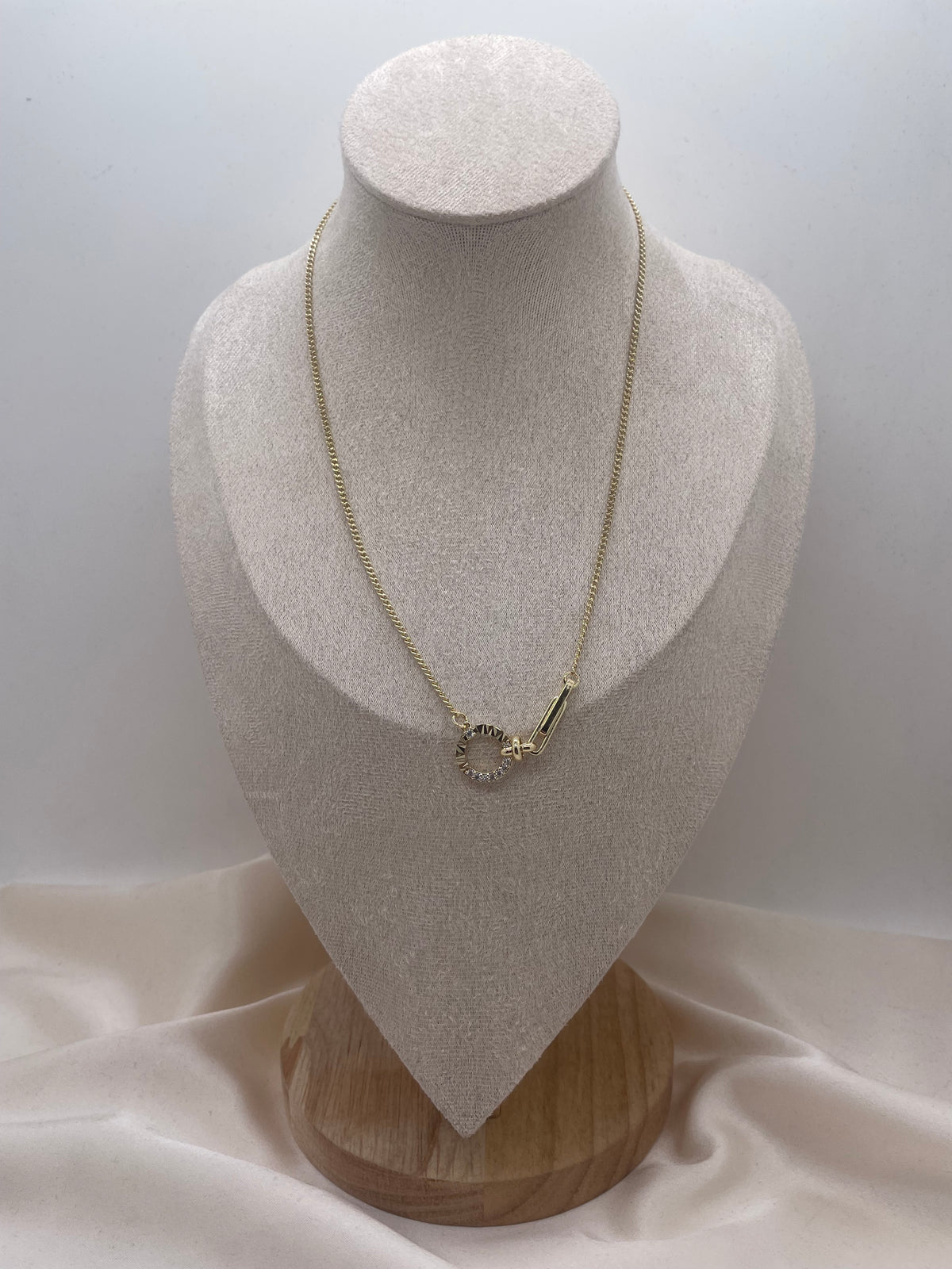 Ayna Necklace
