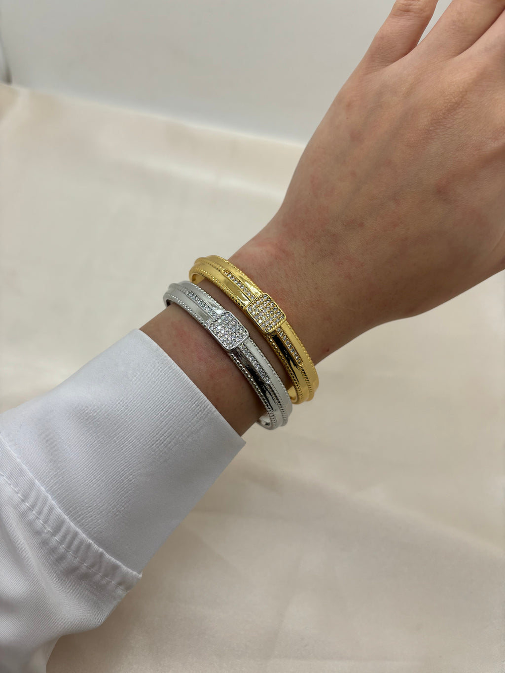 Rectangle with zircon bangle
