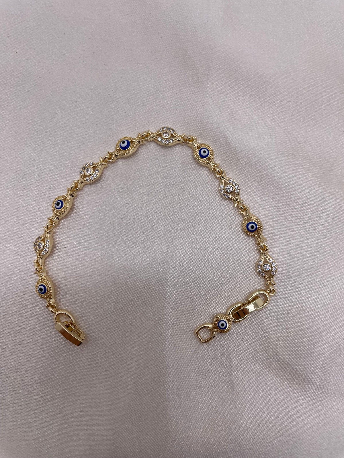 Full Eye Bracelet