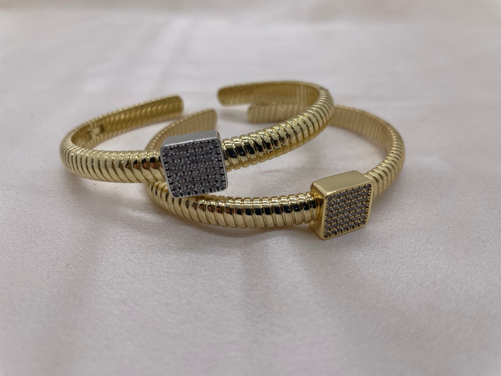 Euna Bangle