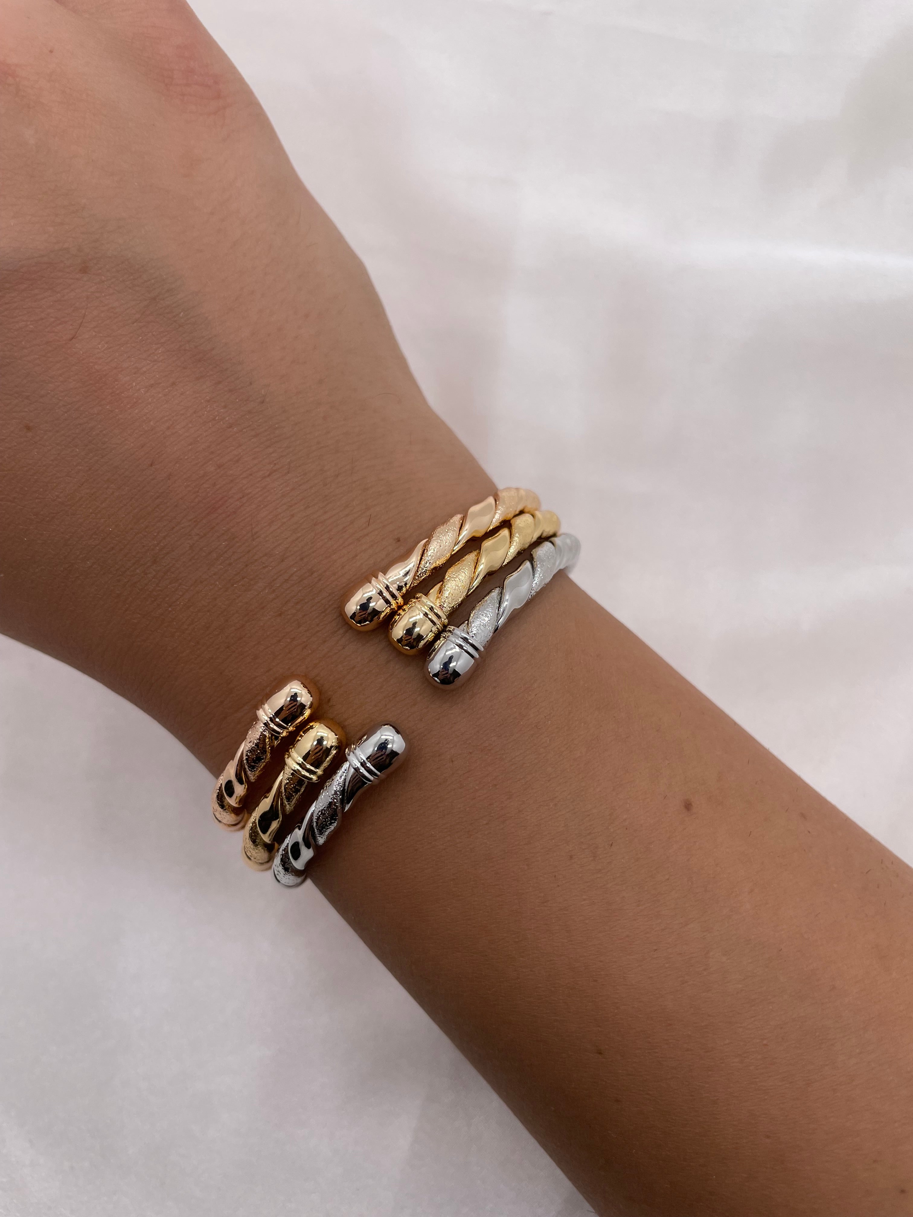 Multicolor Bangles