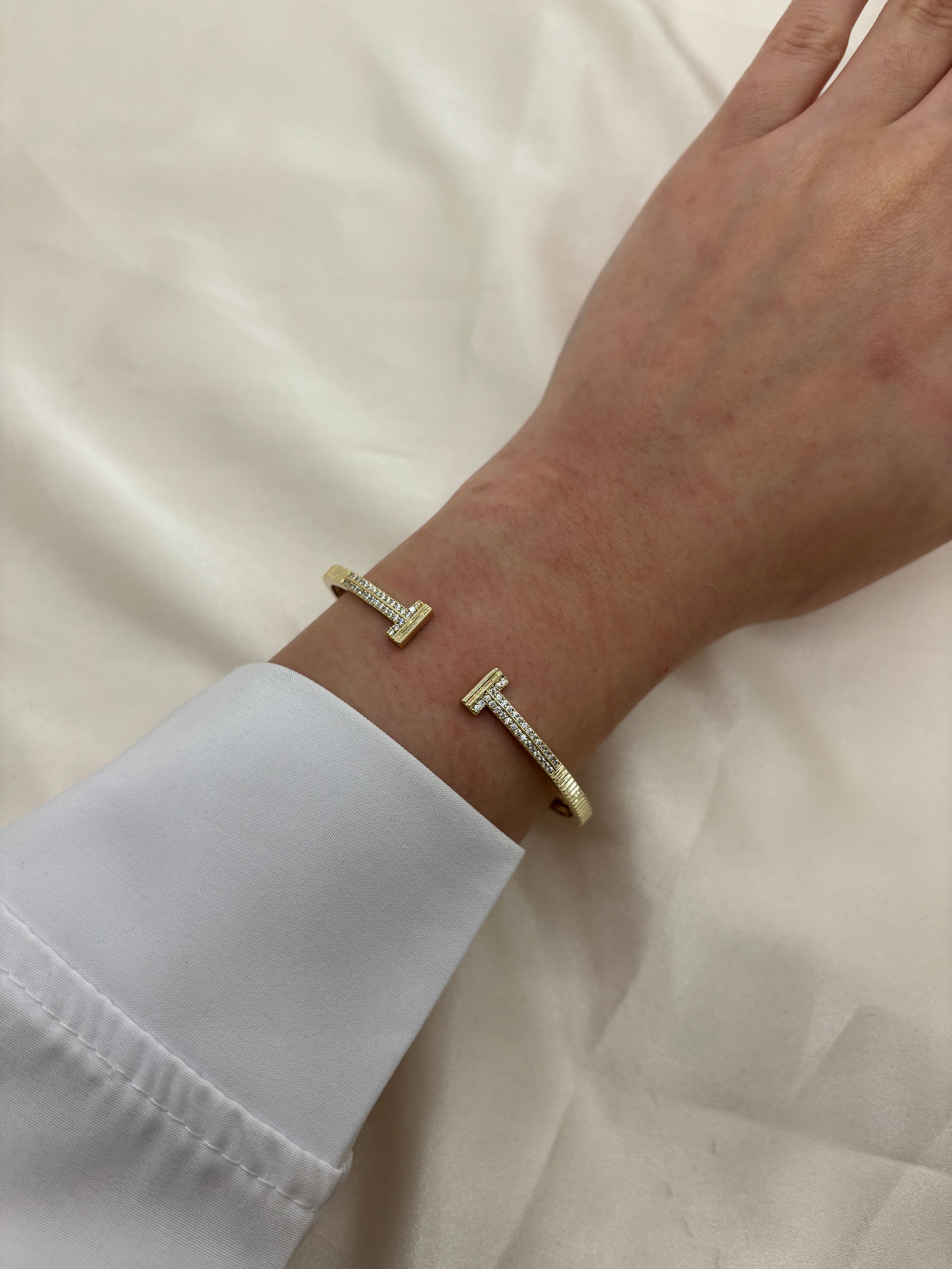 Tiffany zircon bangle