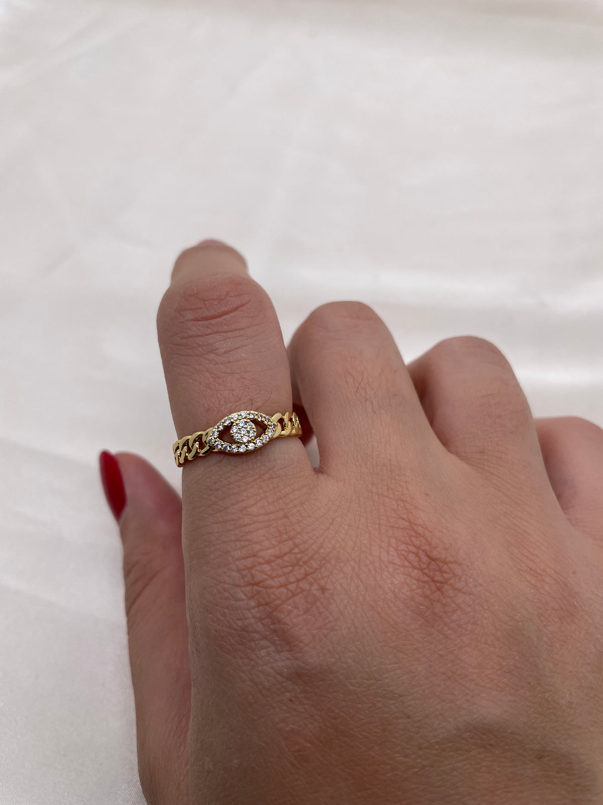 Eye Zircon Ring