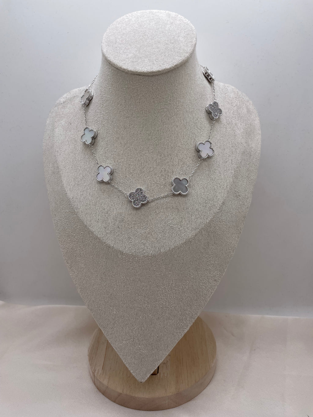 Full Vancleef Necklace