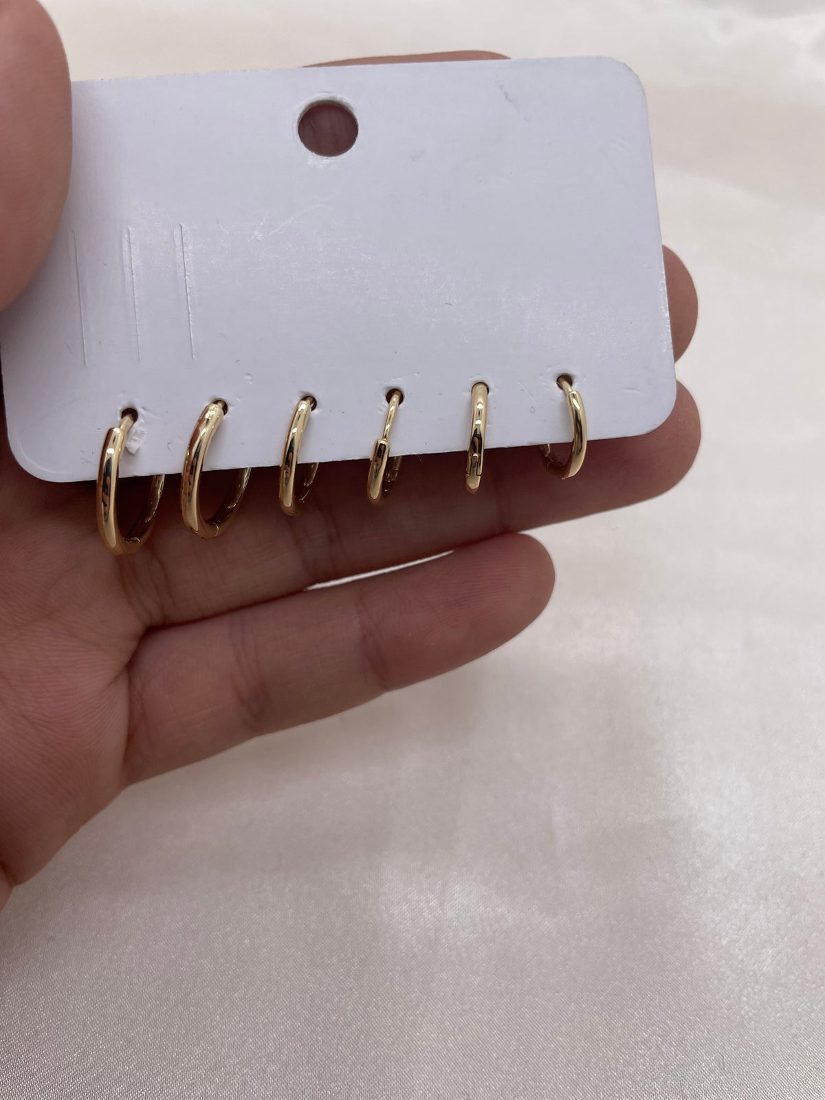 Small Hoop Set Earrings