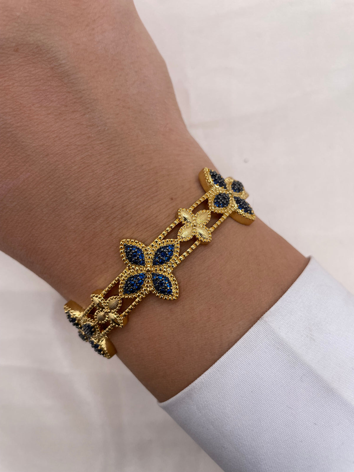 Colored Flower Bangle