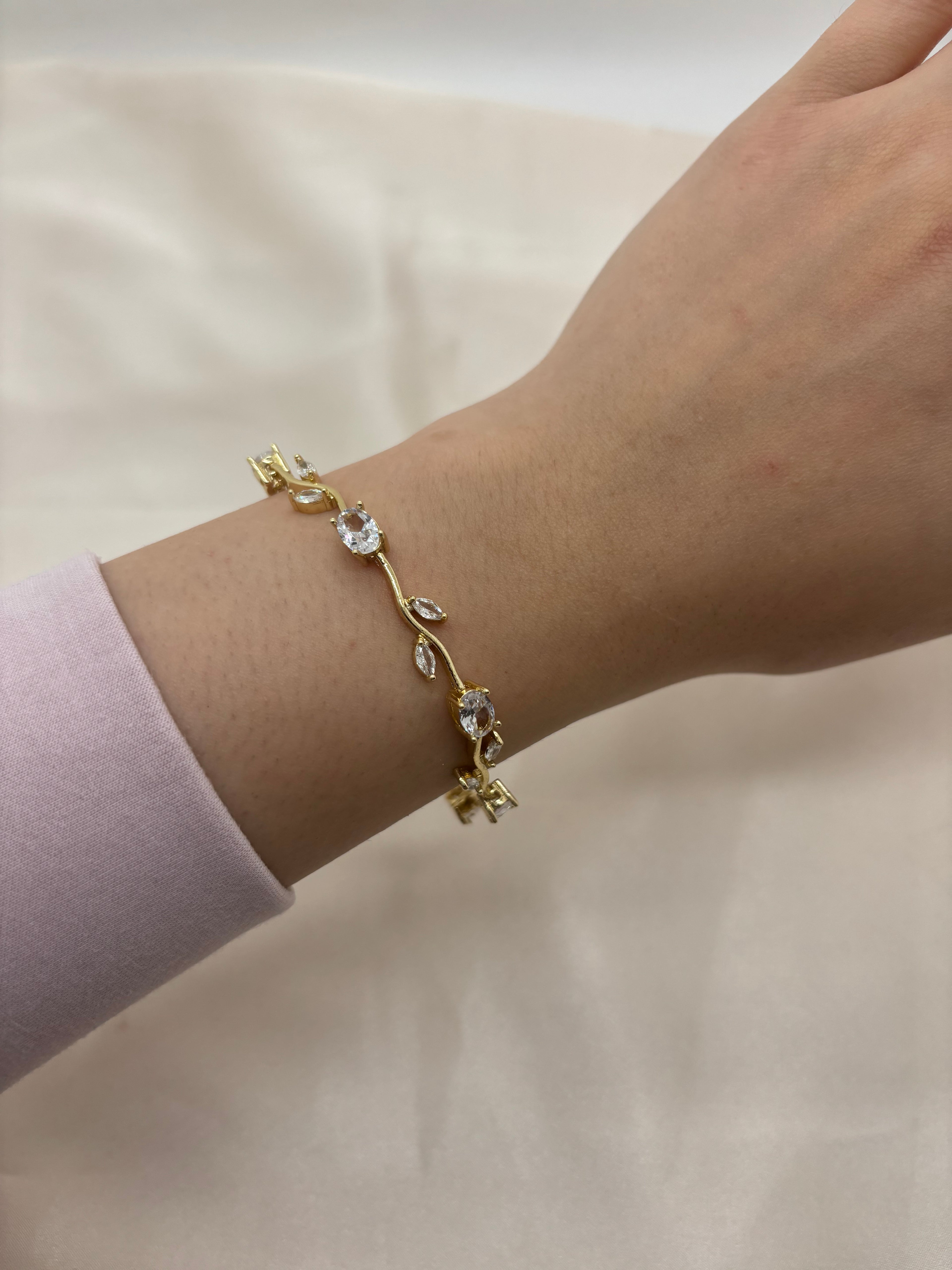 Tulip bracelet