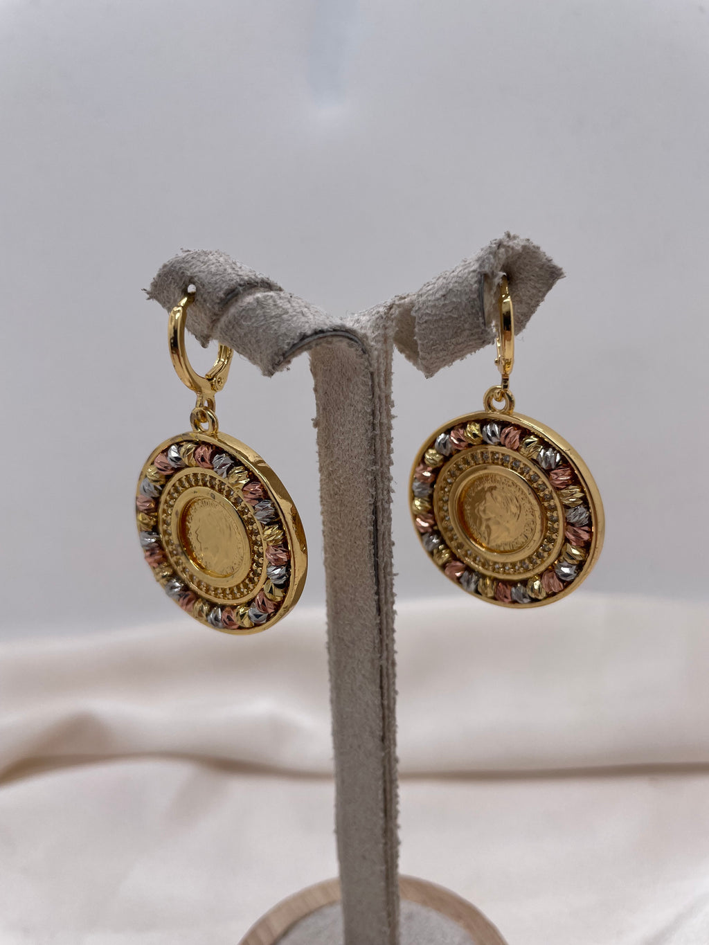 Lira Earrings