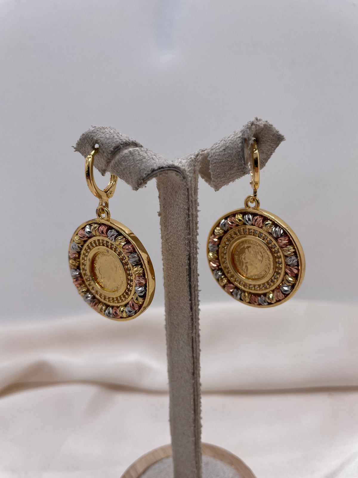 Lira Earrings