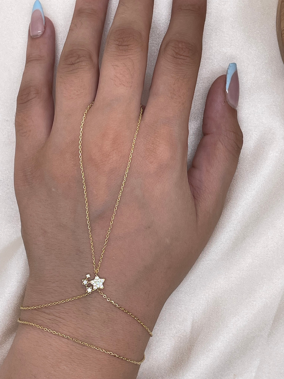 One Star Hand Chain