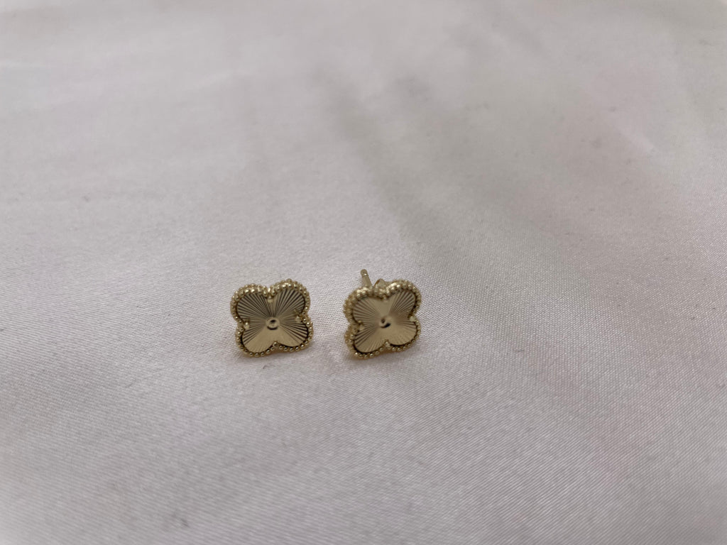 Petite Vancleef Earrings