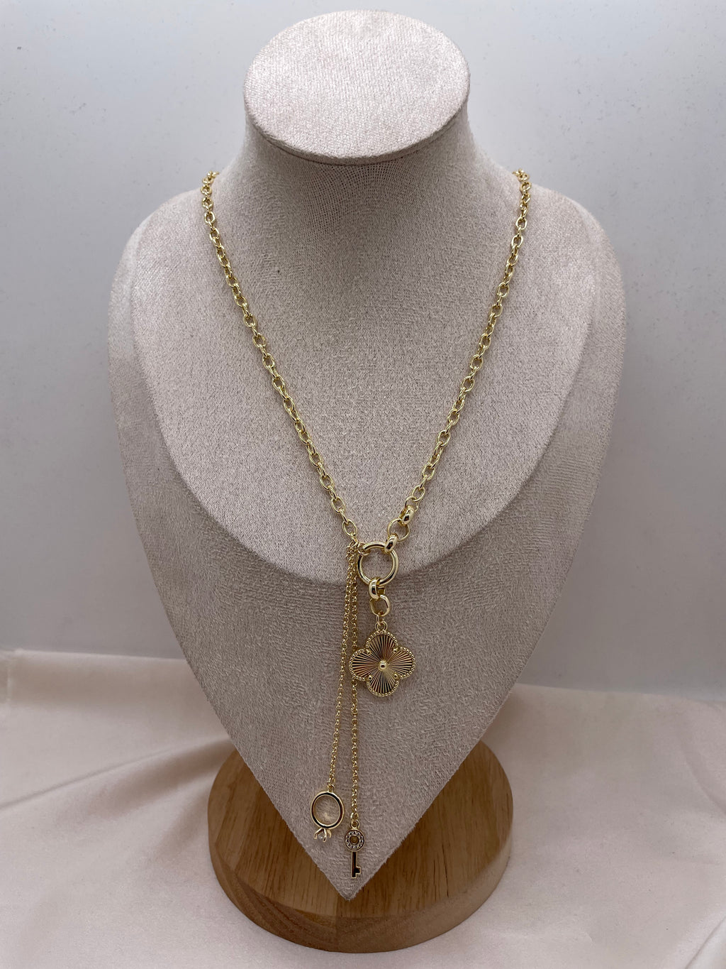 Capri Vancleef Necklace