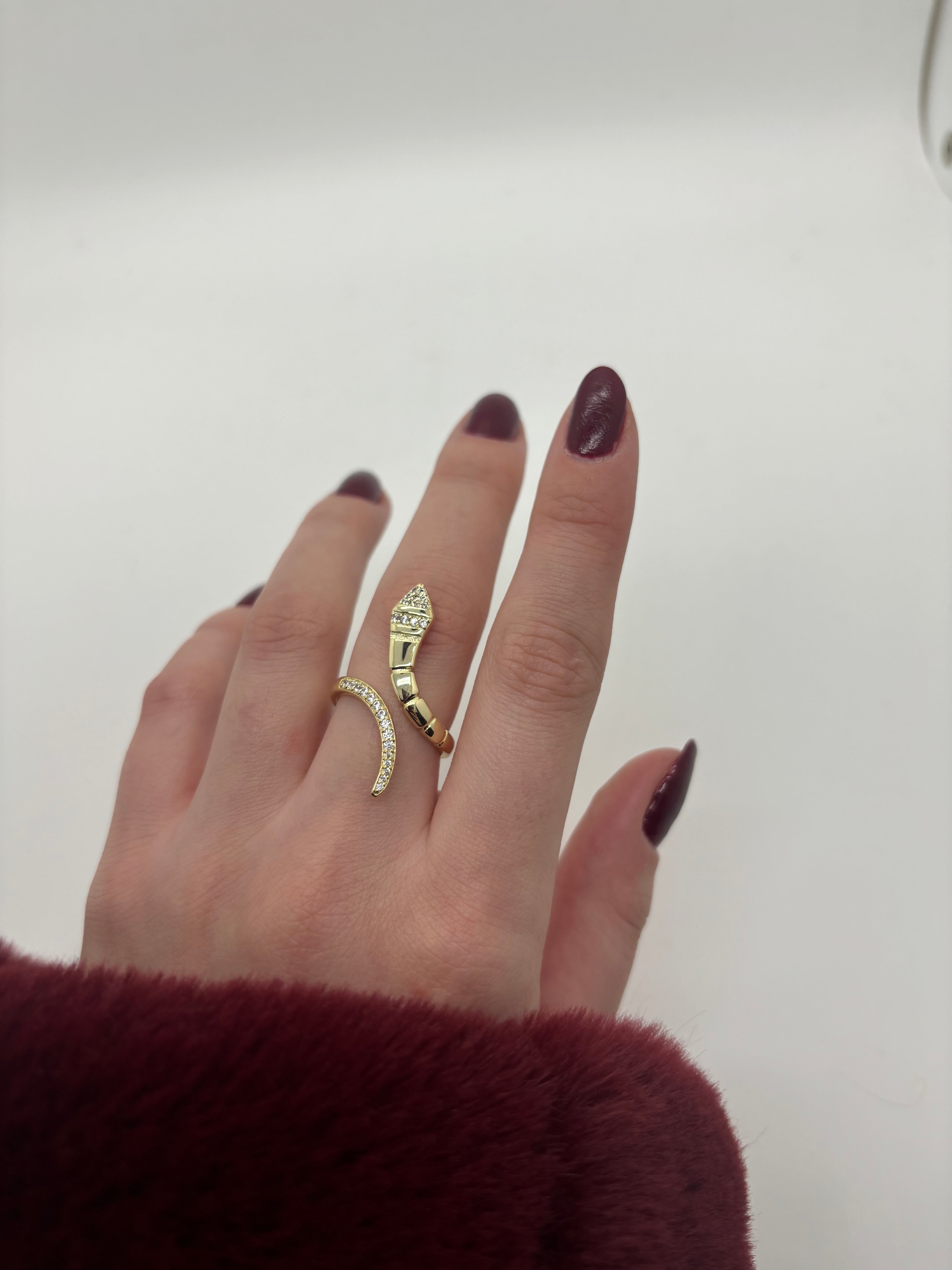 Snake zircon ring