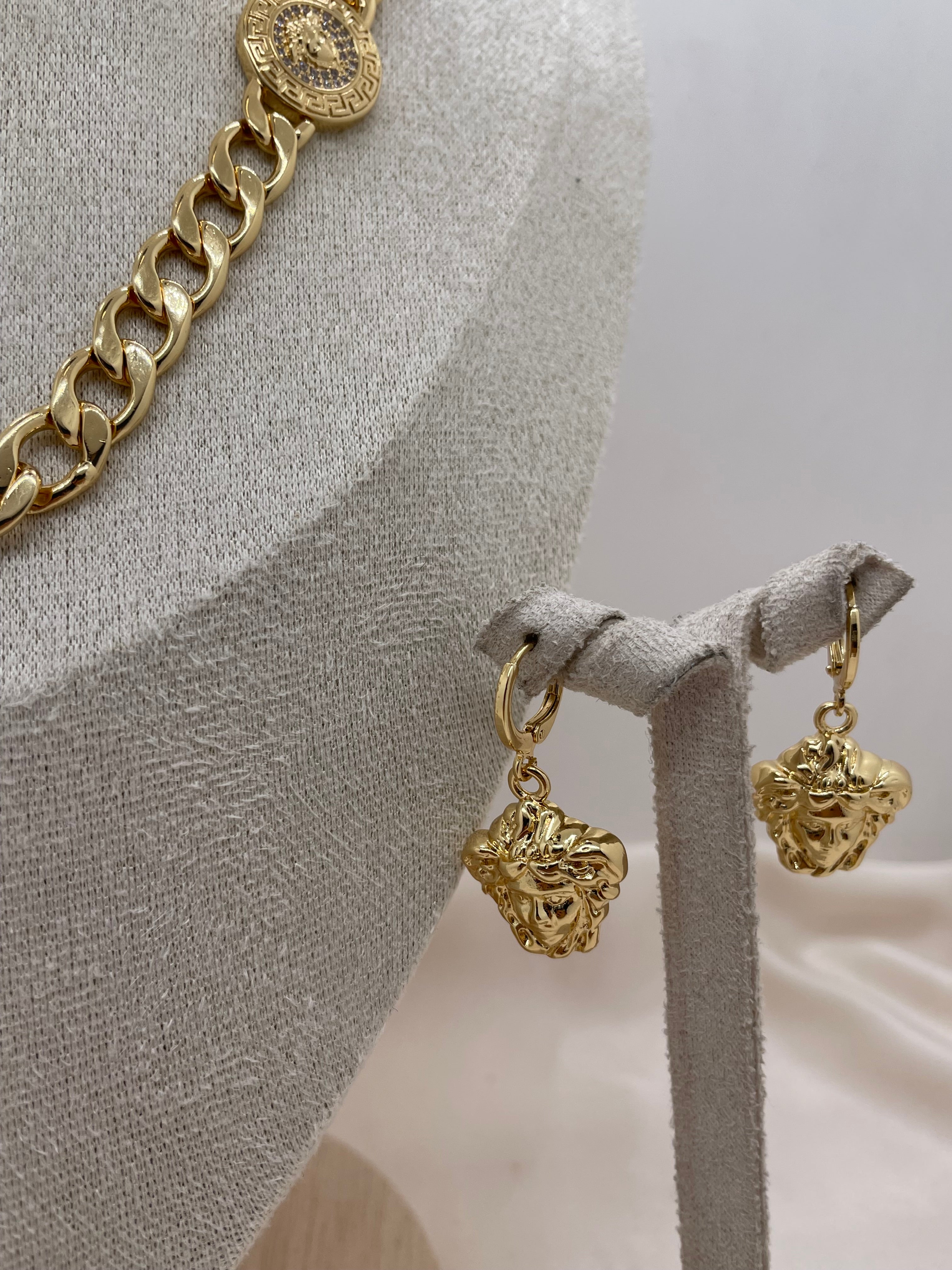Vintage Chain Set