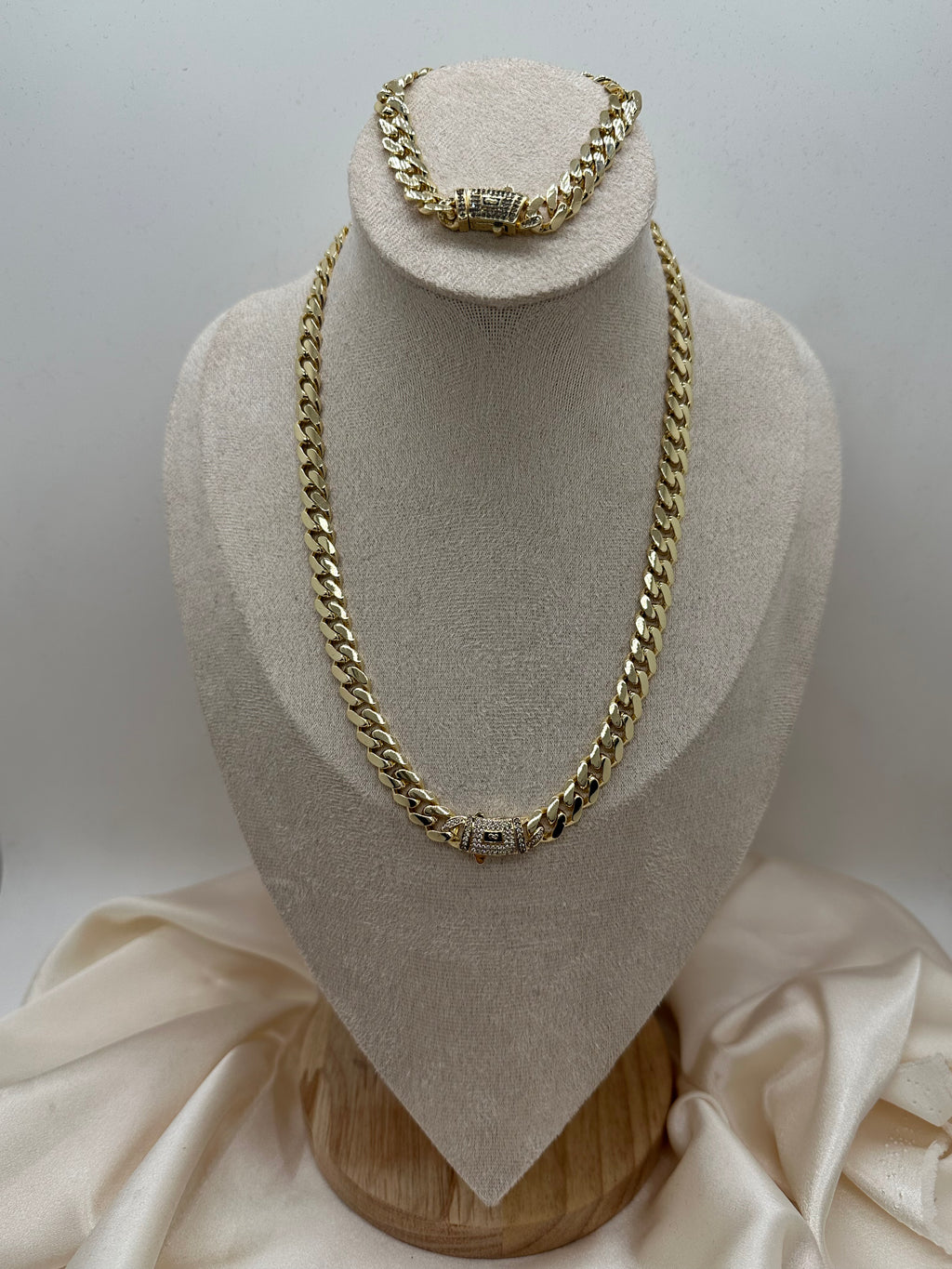 Celeste Gold Set