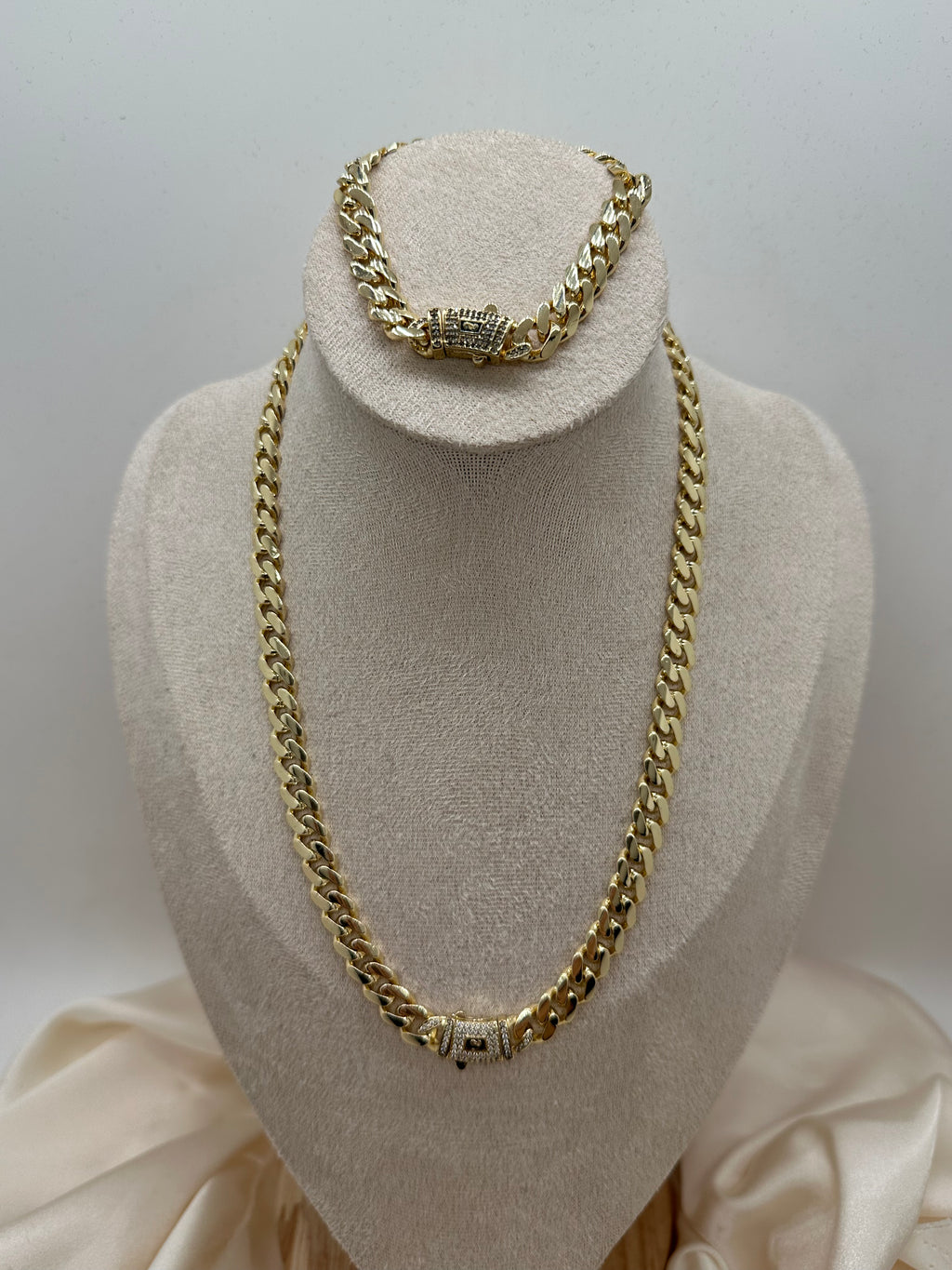 Celeste Gold Set