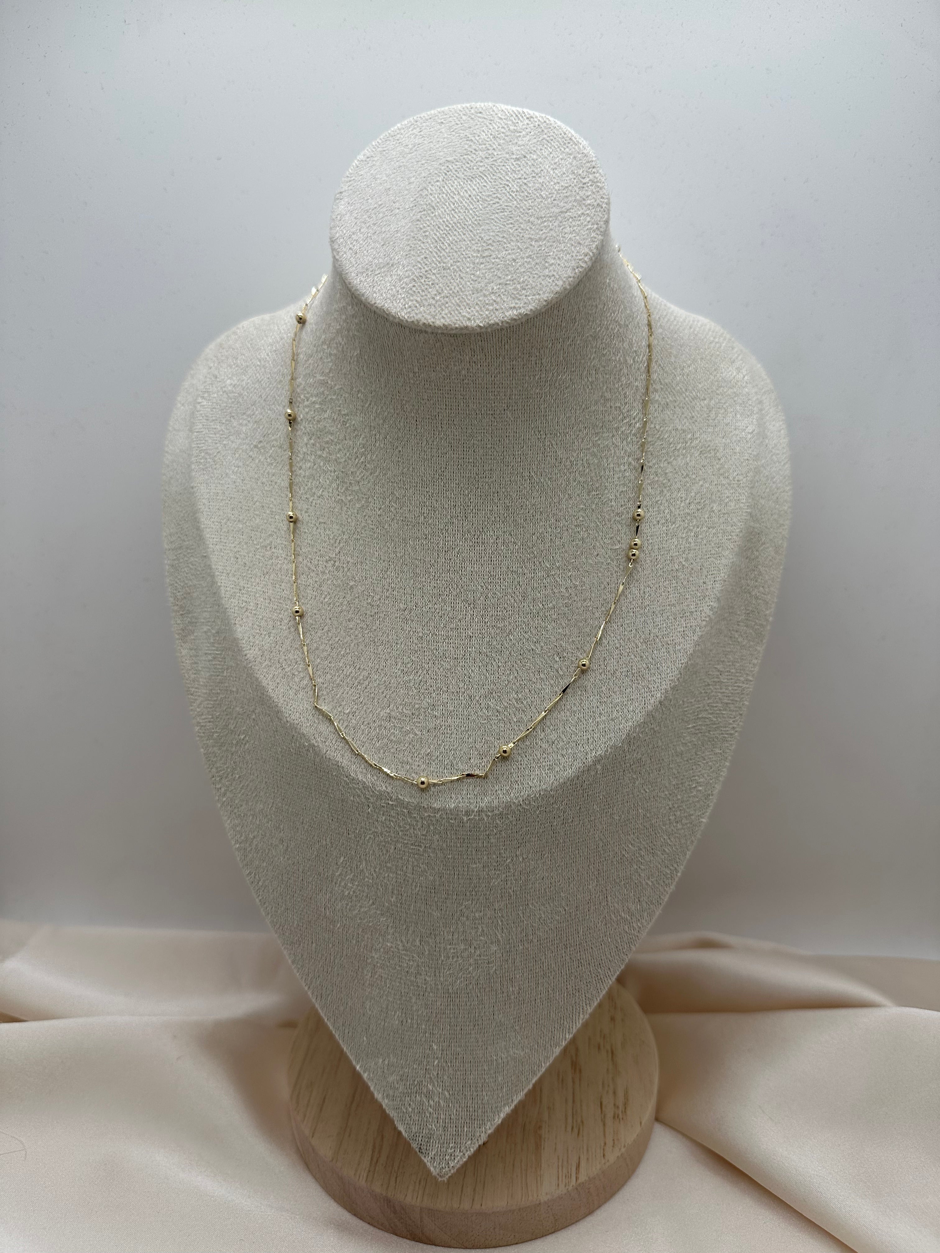 Mila Necklace