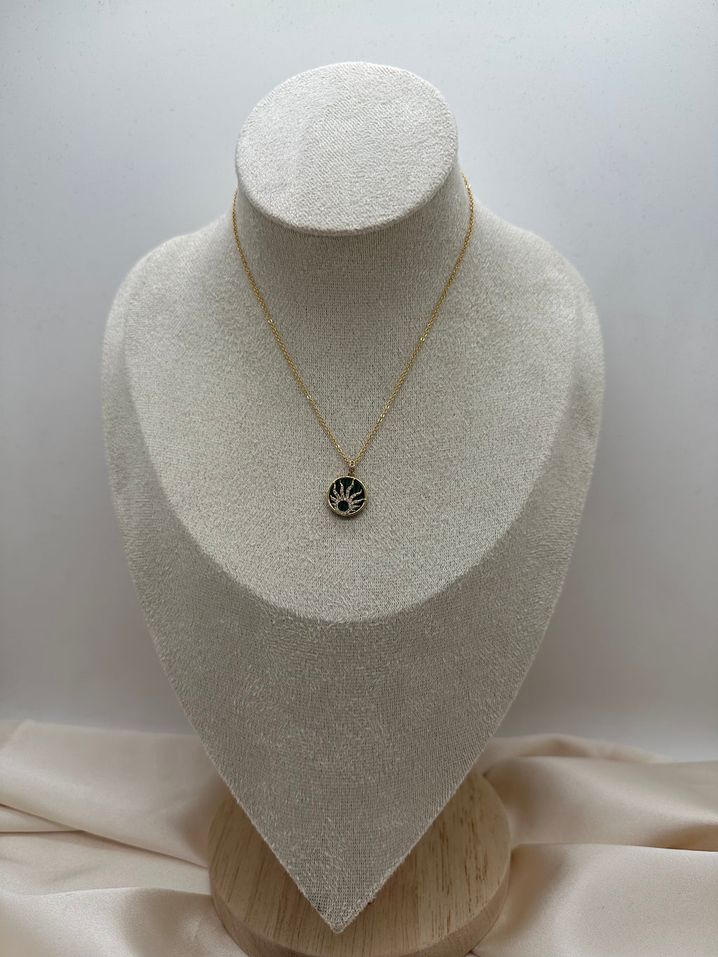Axel Necklace