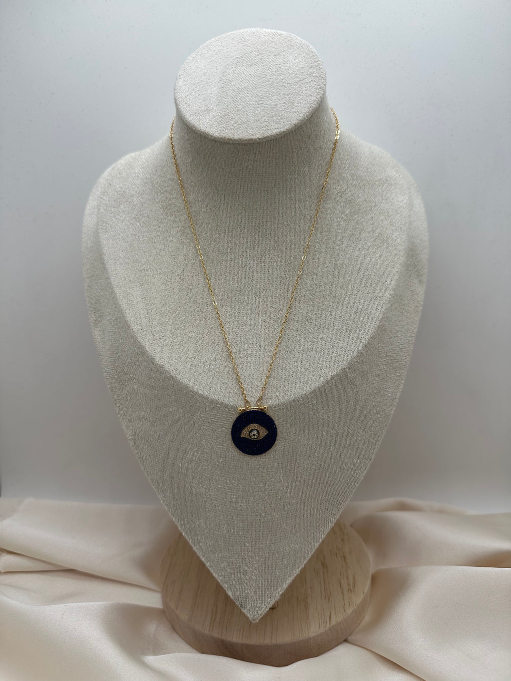 Vero Necklace