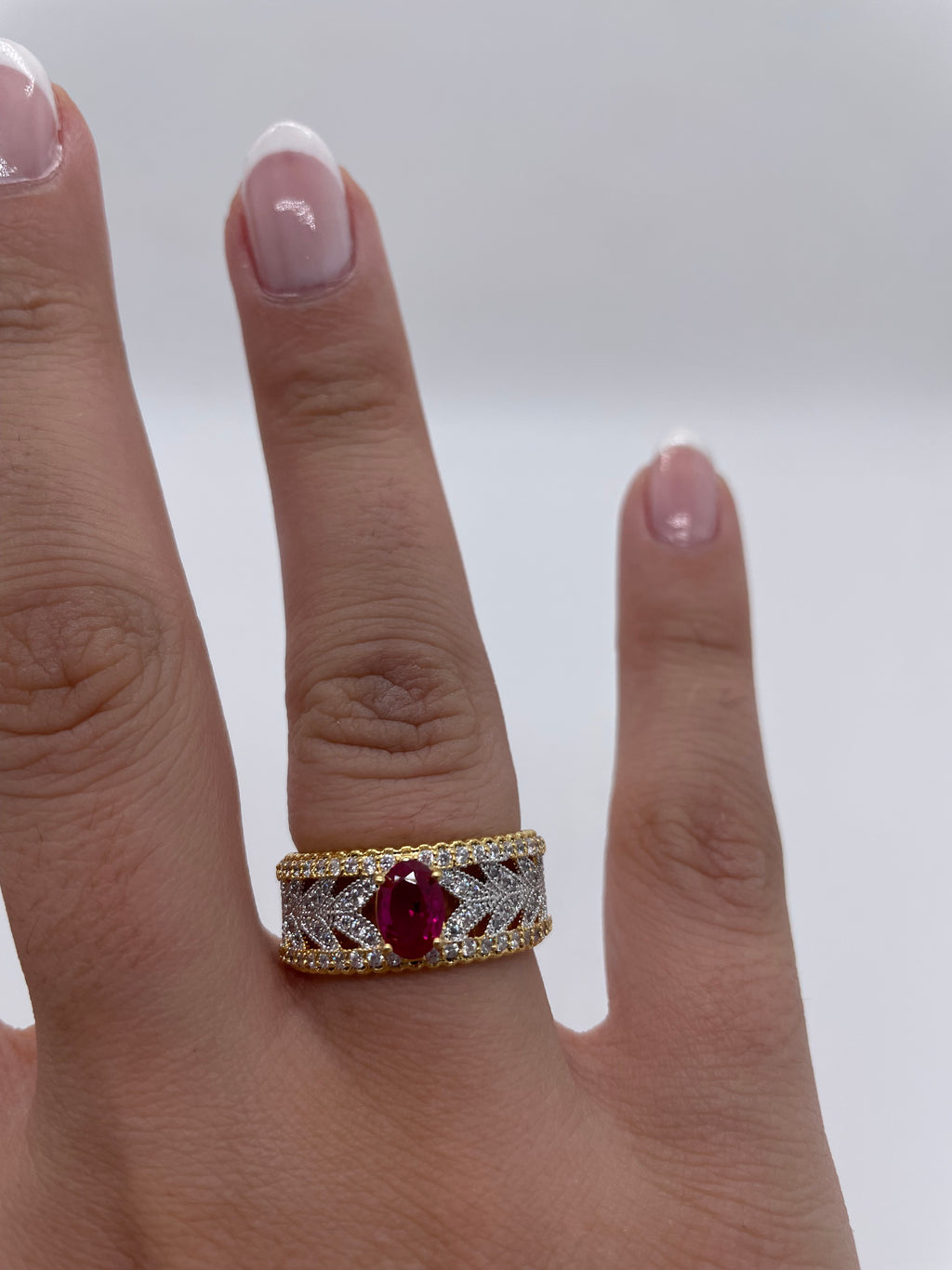 908 Ring
