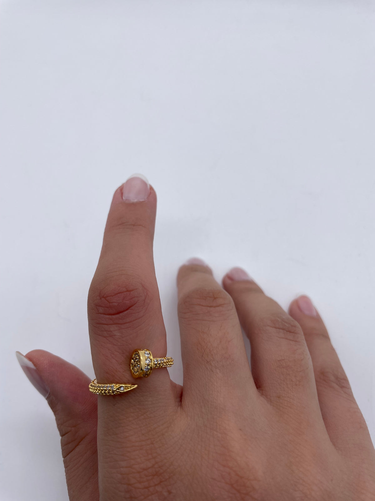 Mesmar Ring