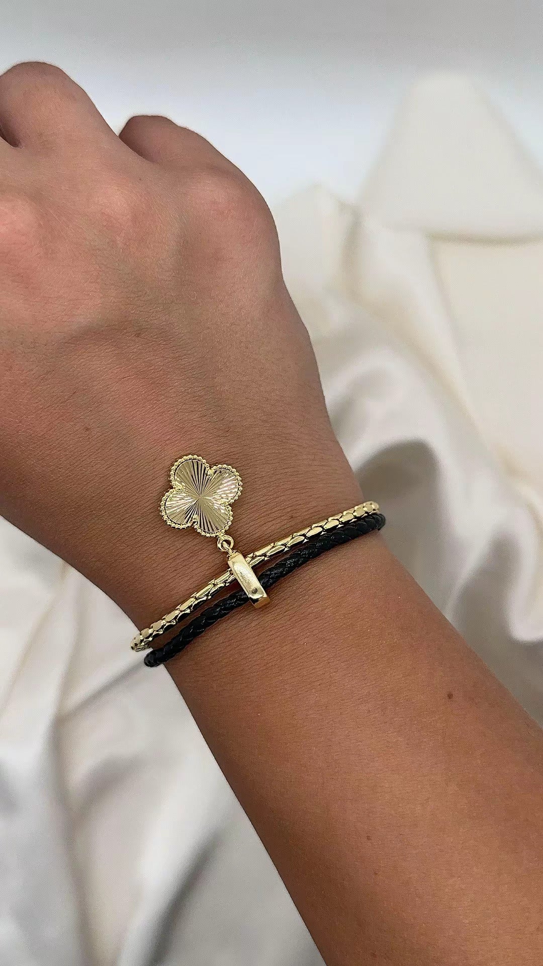 Vero Bracelet 2