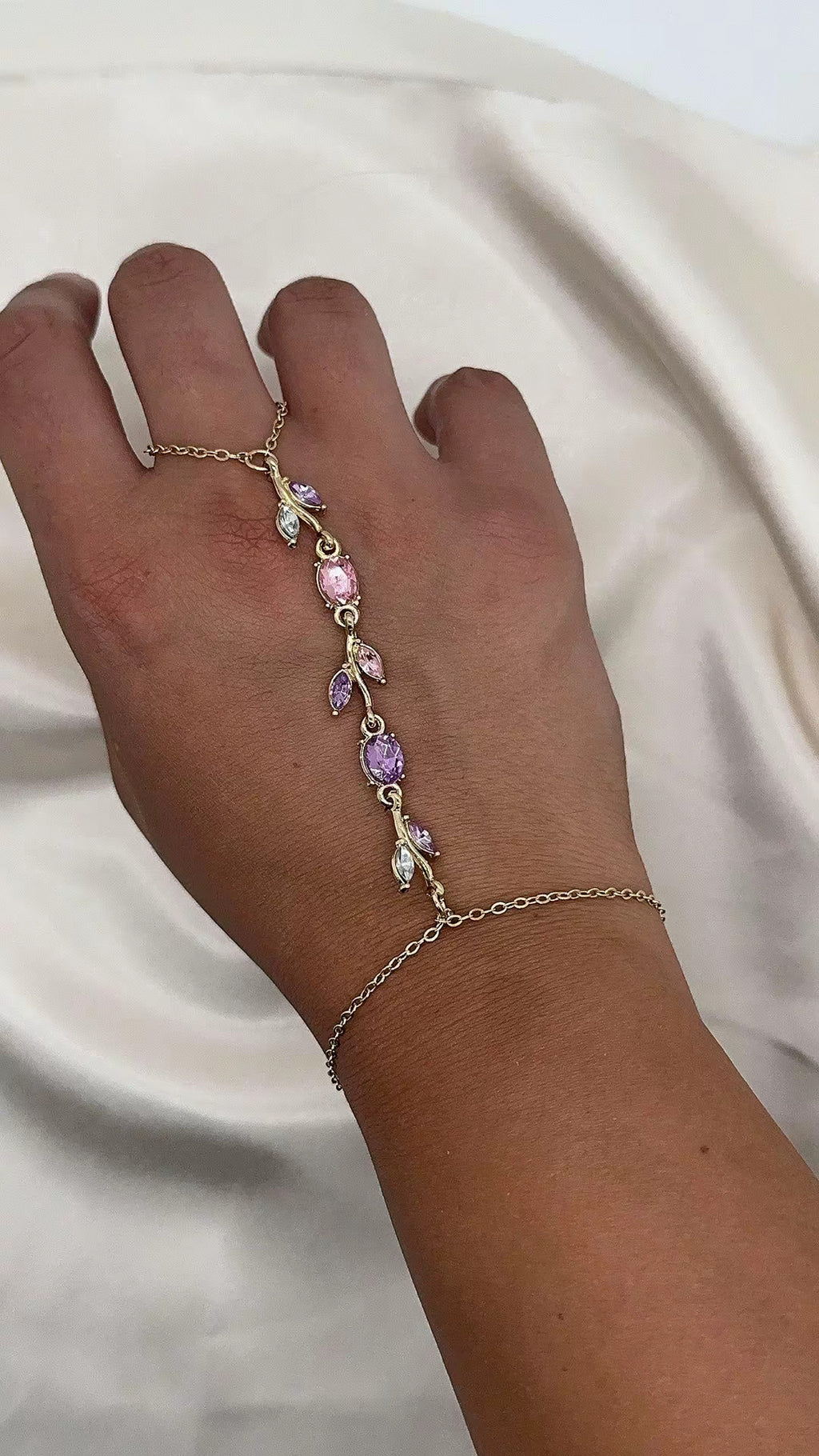 Tulip Hand Chain