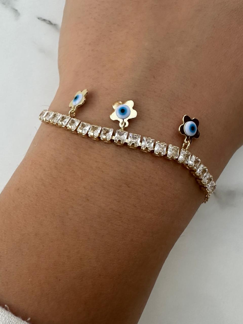Gold tennis flower eye bracelet