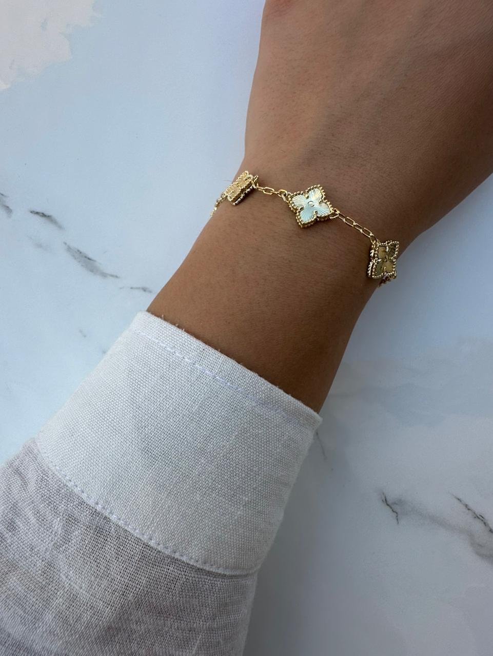 Van cleef unique bracelet