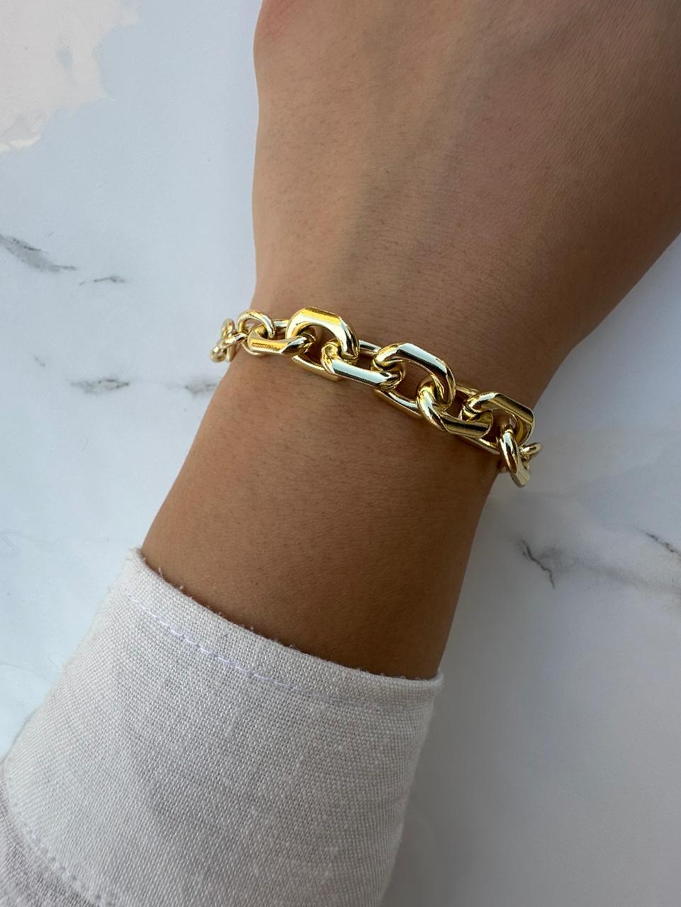 Thick rectangular bracelet