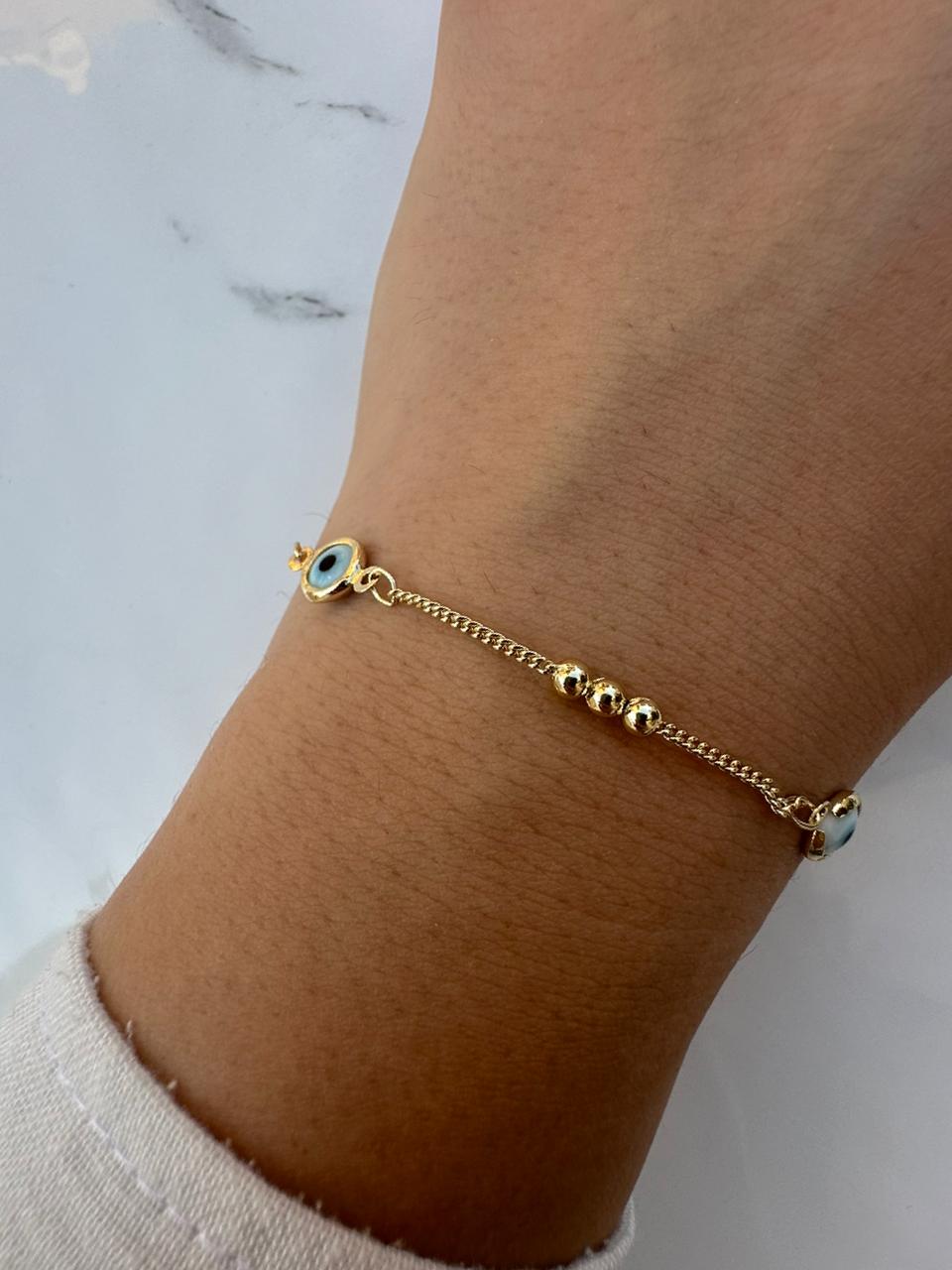 Minimal eye bracelet