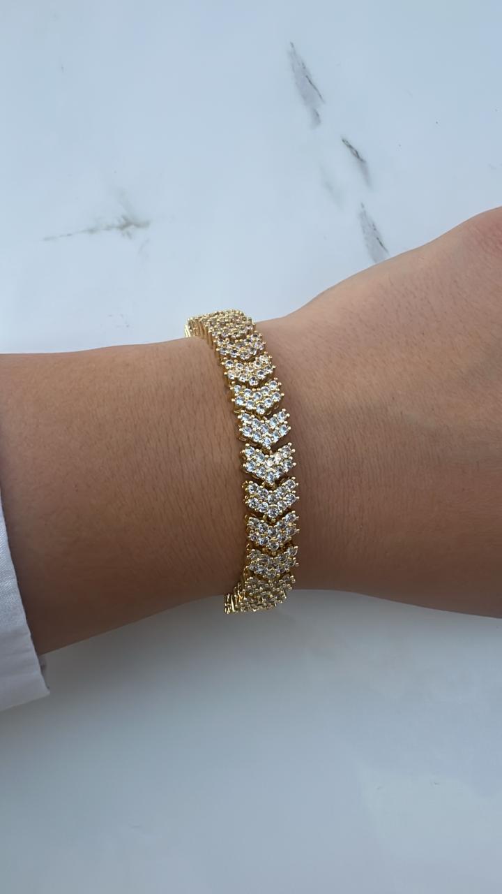 v zircon bracelet