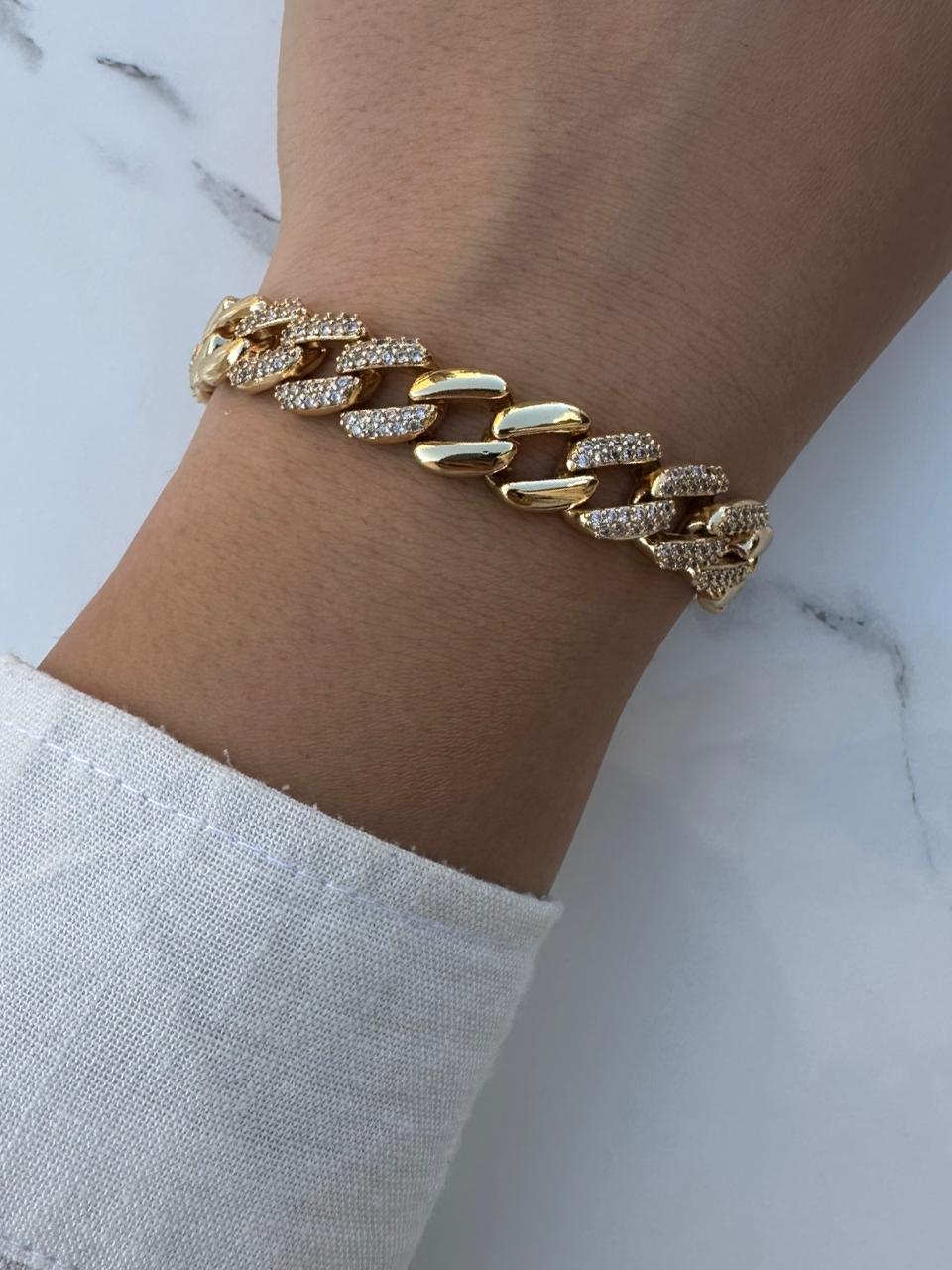 chain bracelet with zircon