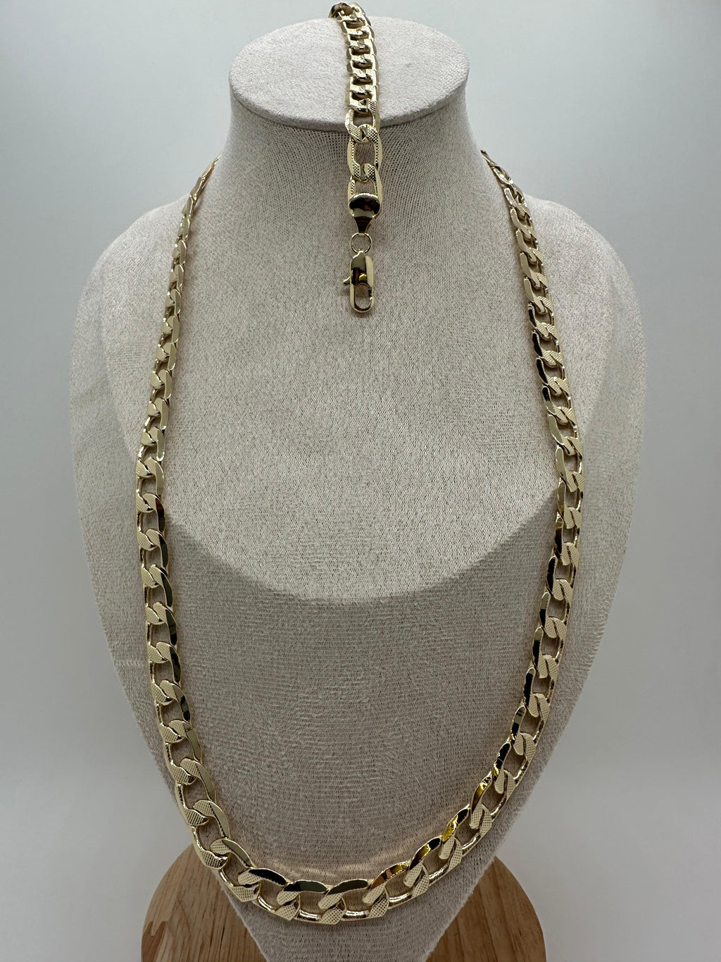 Unisex thick chain with print necklace